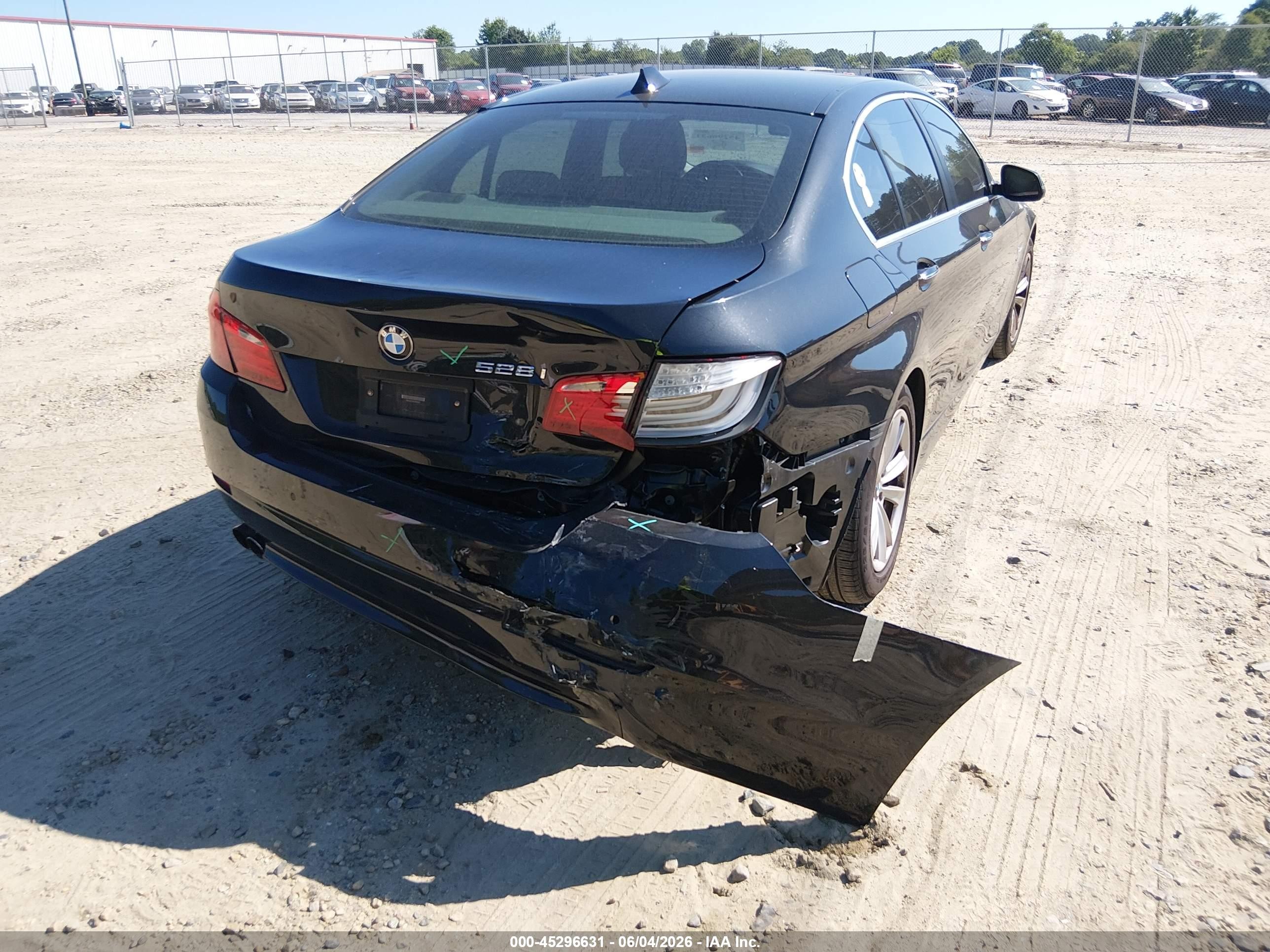 2012 Bmw 528i Xdrive Black vin: WBAXH5C59CDW09044