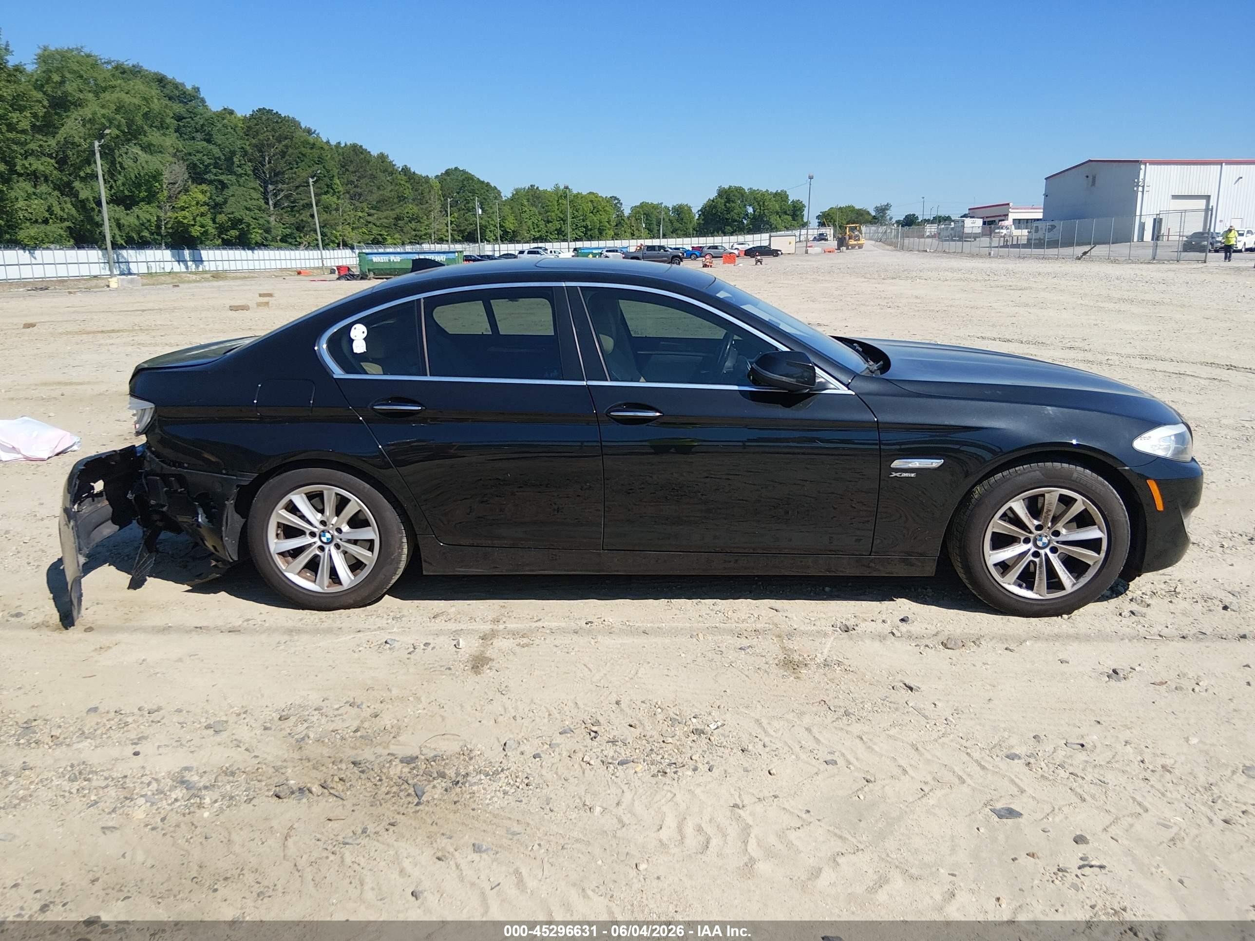 2012 Bmw 528i Xdrive Black vin: WBAXH5C59CDW09044