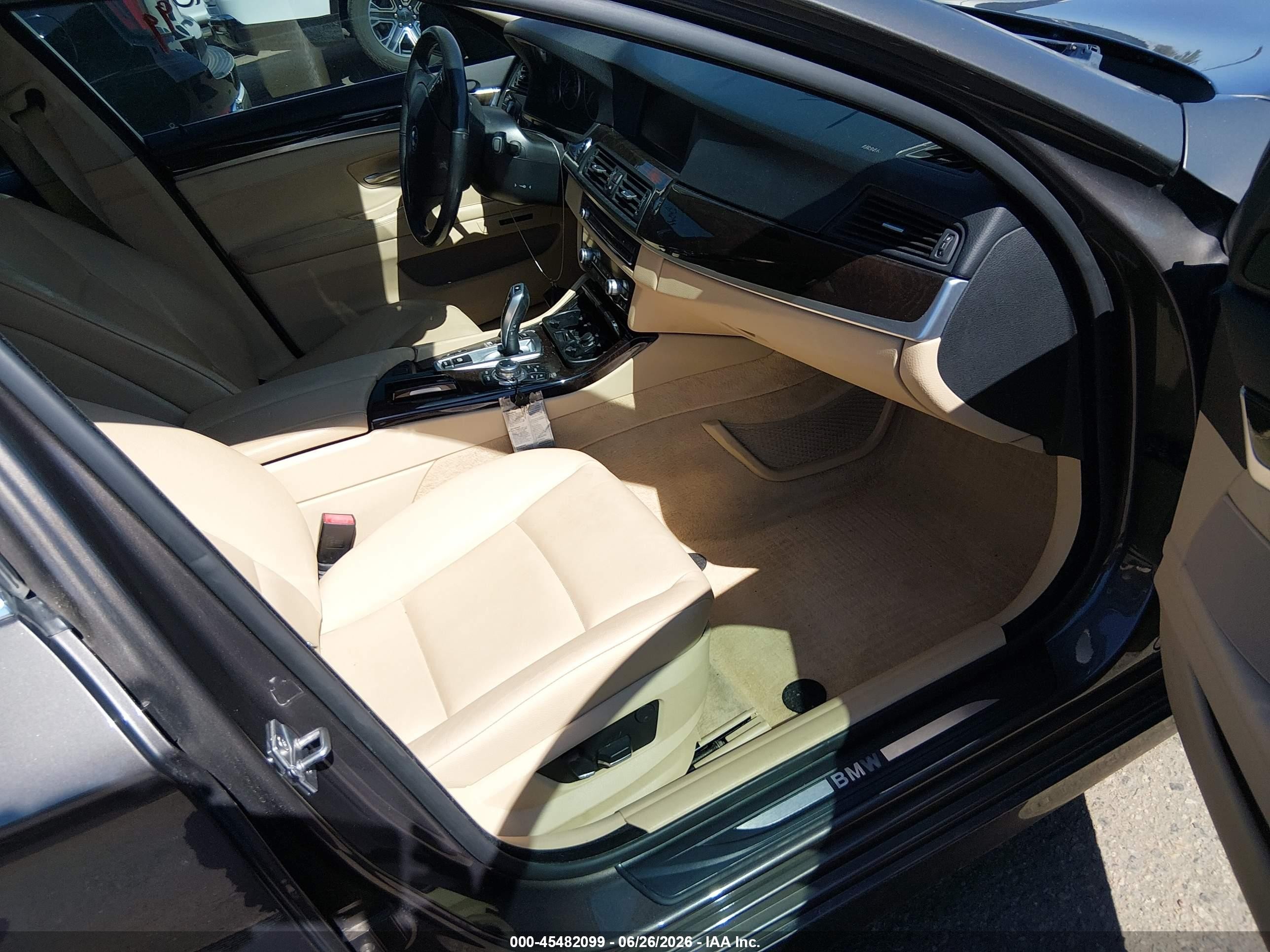 2012 Bmw 528i Xdrive Brown vin: WBAXH5C59CDW10095