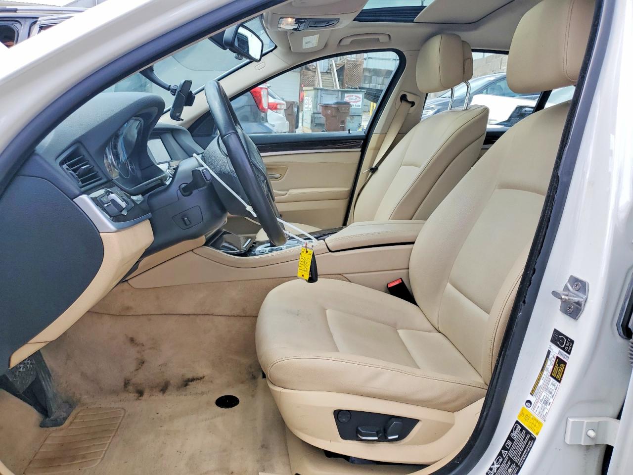 2013 Bmw 528 Xi White vin: WBAXH5C59DD106664
