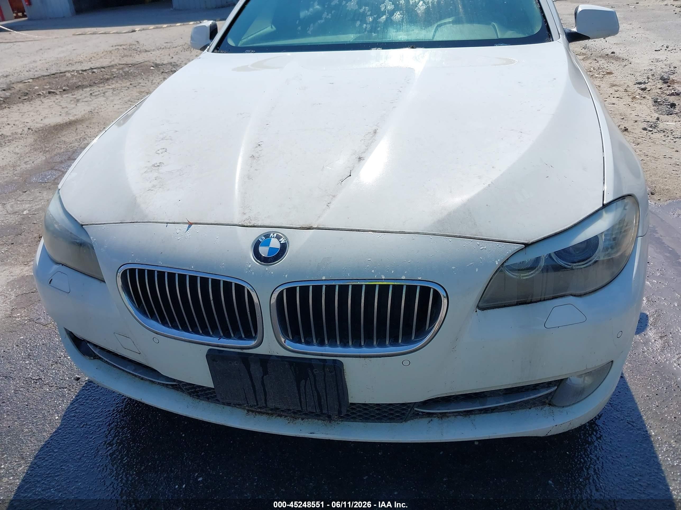 2013 Bmw 528i Xdrive White vin: WBAXH5C59DD113002