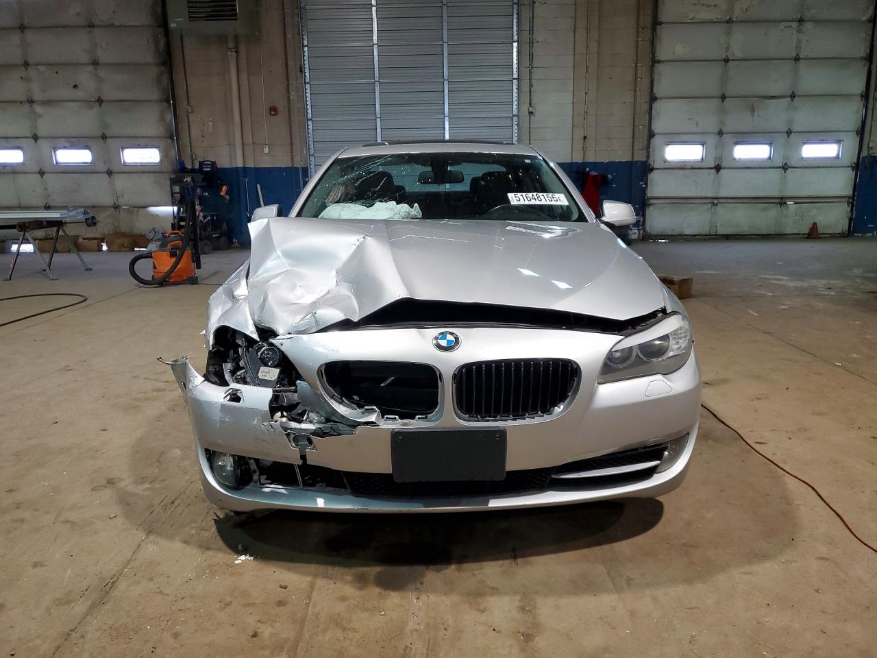 2013 Bmw 528 Xi Серебряный vin: WBAXH5C59DD115137