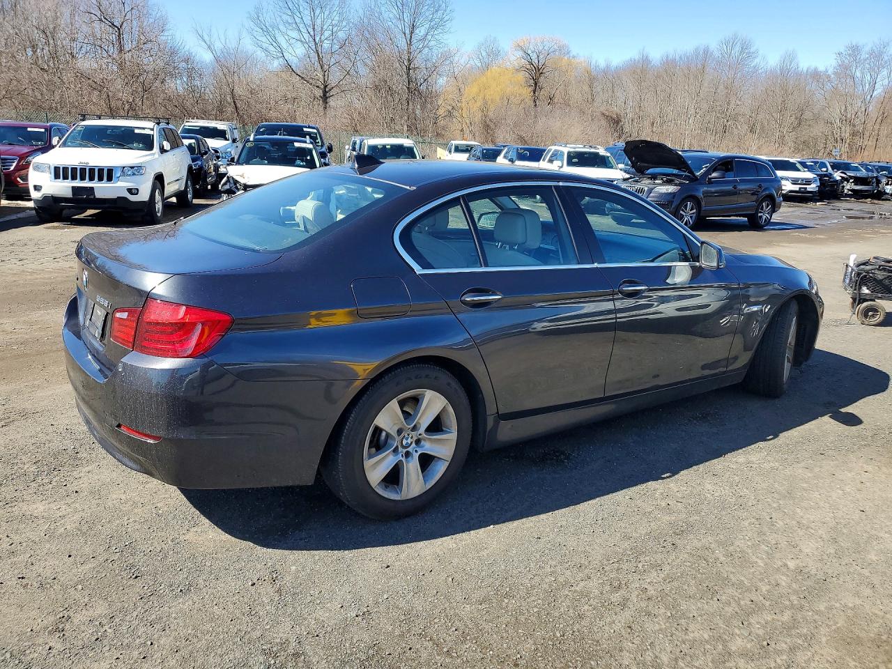 2013 Bmw 528 Xi Charcoal vin: WBAXH5C59DDW14326