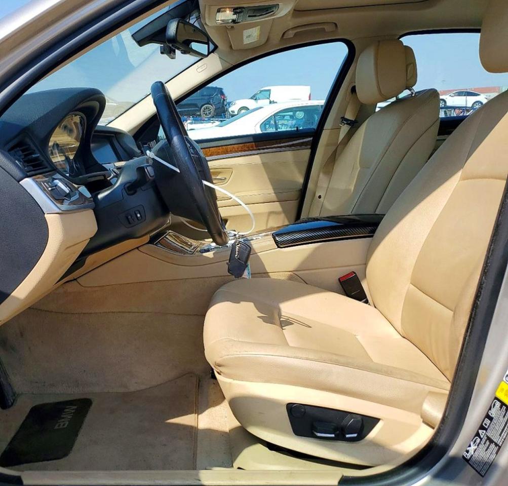 2012 Bmw 528 Gray vin: WBAXH5C5XCDW04287