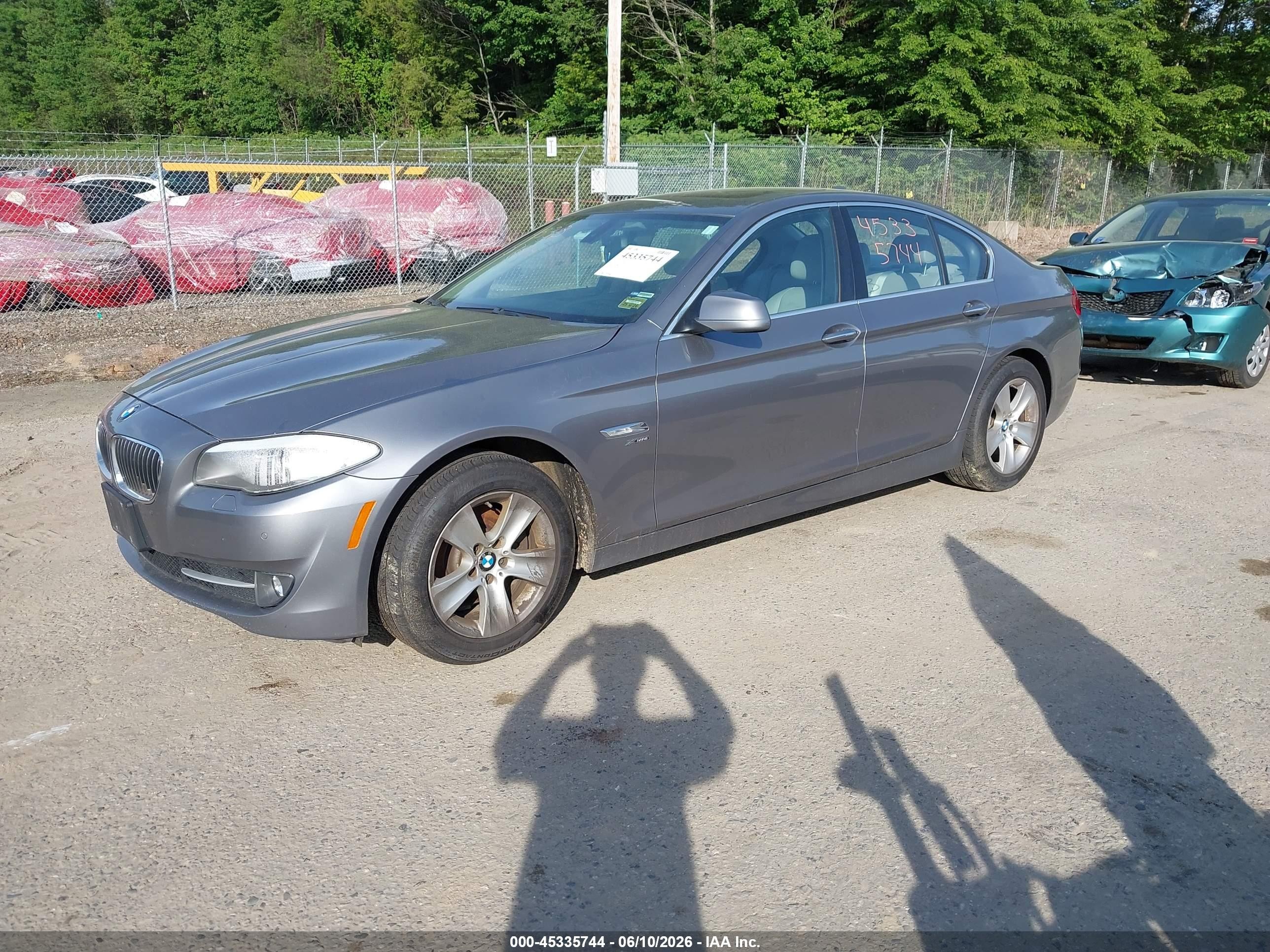 2012 Bmw 528i Xdrive Gray vin: WBAXH5C5XCDW08047