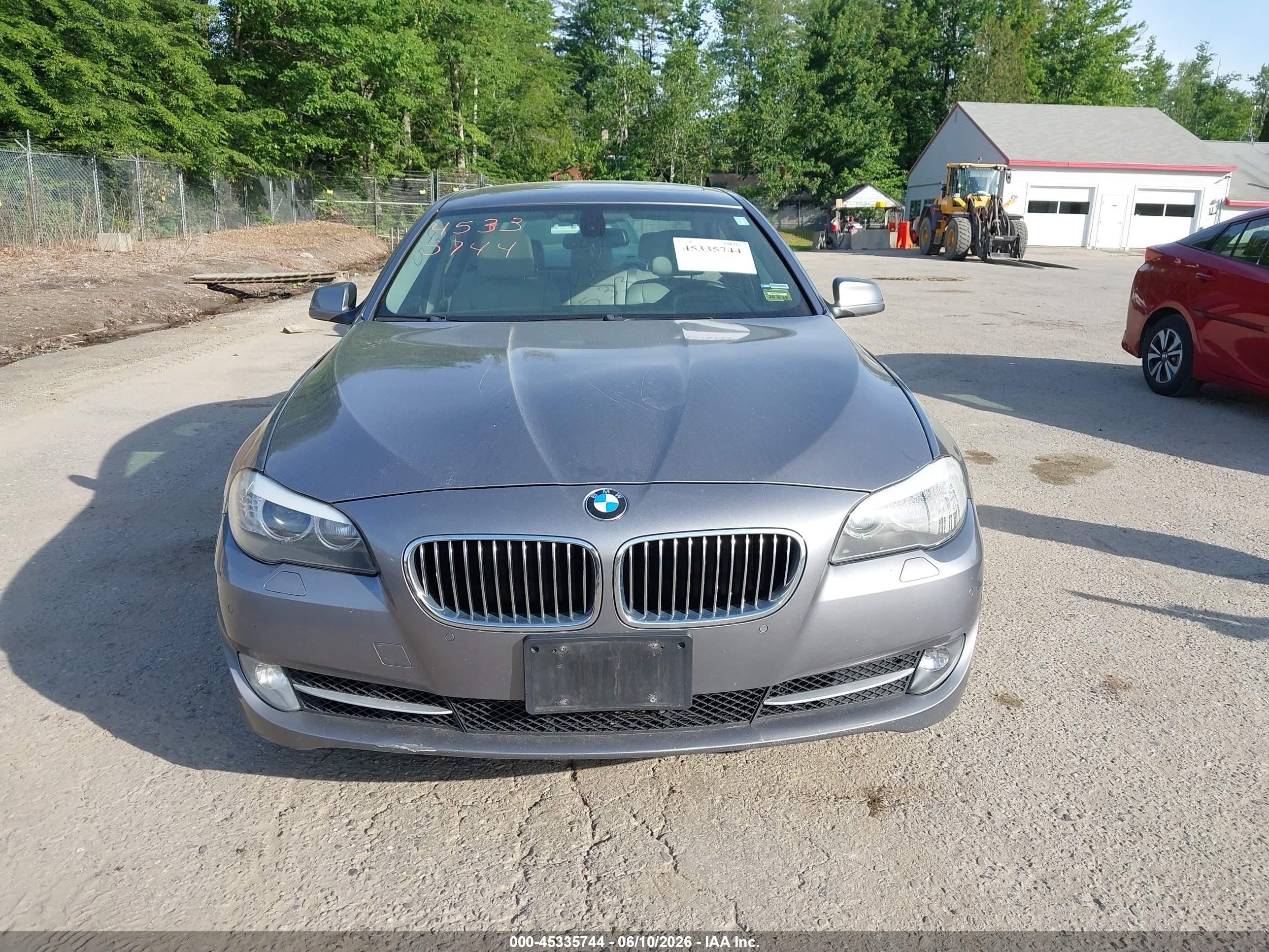 2012 Bmw 528i Xdrive Gray vin: WBAXH5C5XCDW08047