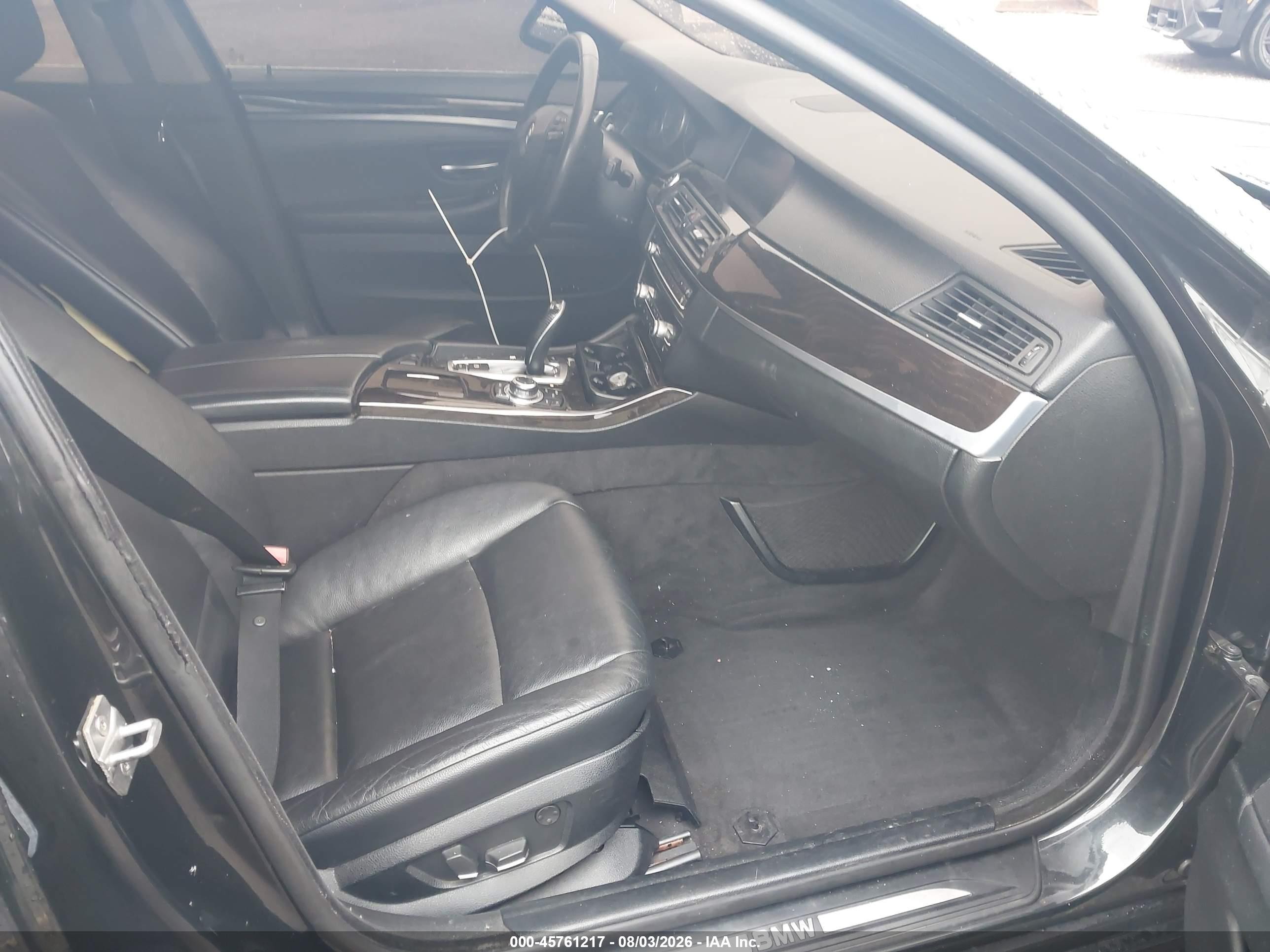 2013 Bmw 528i Xdrive Черный vin: WBAXH5C5XDD108858