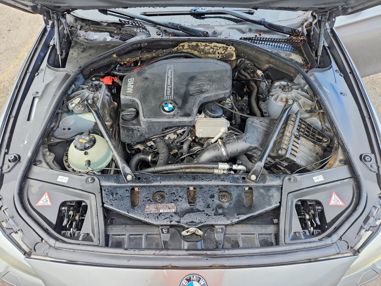 2013 Bmw 528 Xi Серебряный vin: WBAXH5C5XDD110898