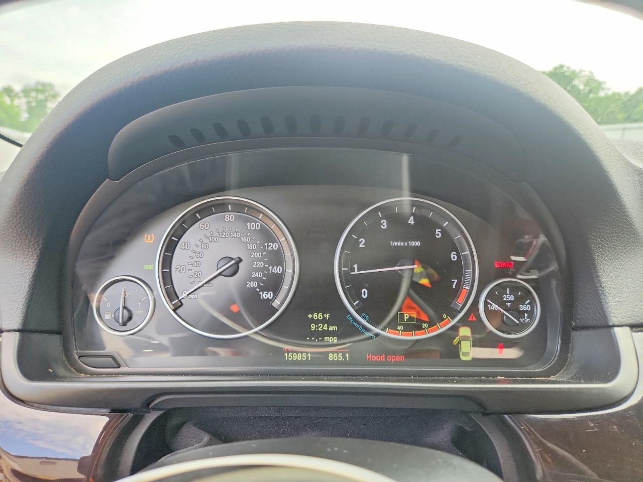 2013 Bmw 528 Xi Серебряный vin: WBAXH5C5XDD110898
