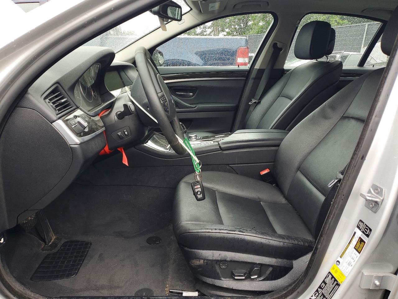 2013 Bmw 528 Xi Silver vin: WBAXH5C5XDD112814