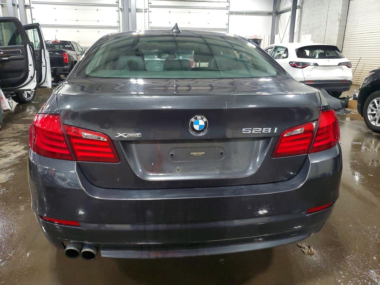 2013 Bmw 528 Xi Black vin: WBAXH5C5XDD115003