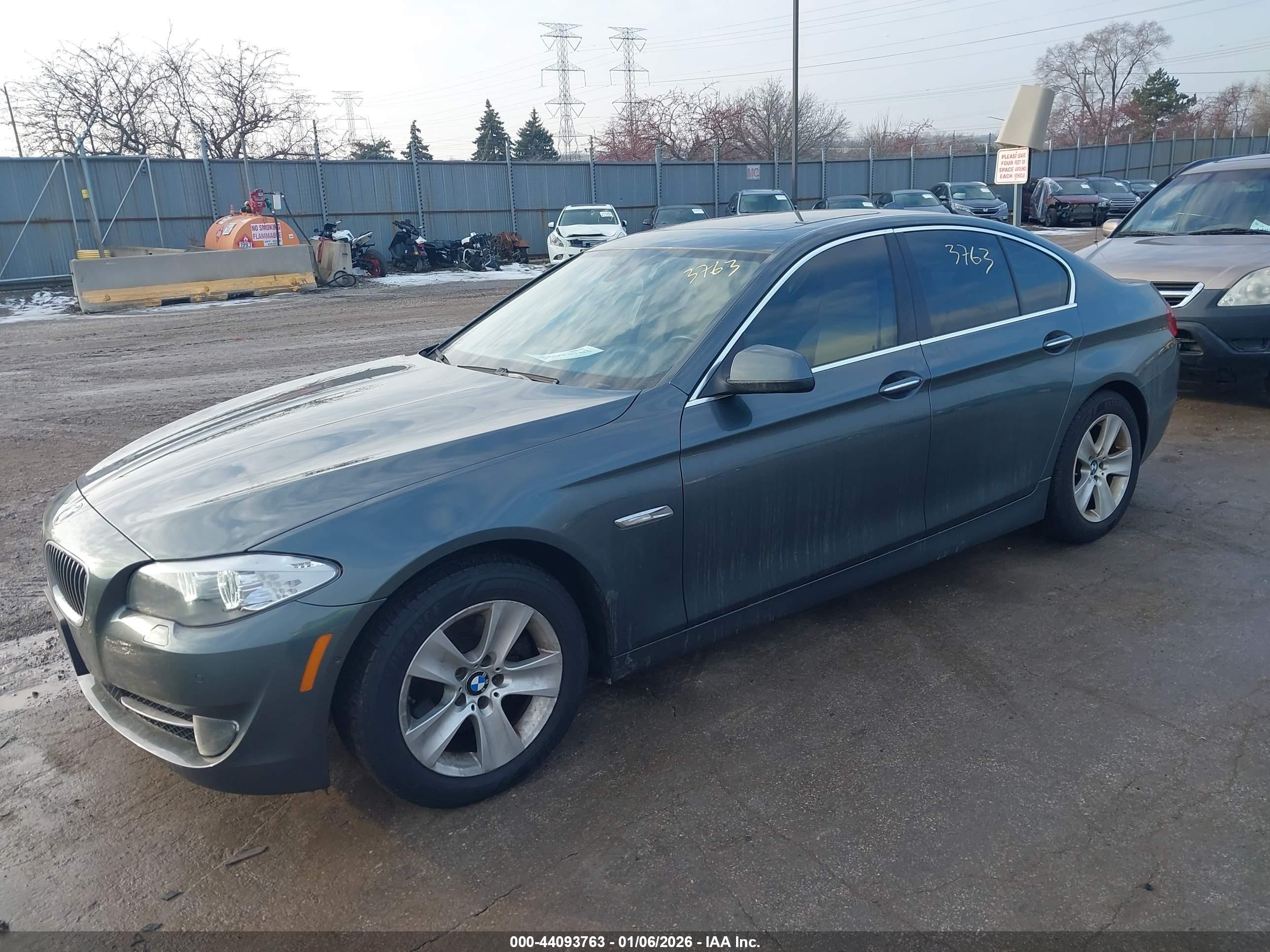 2013 Bmw 528i Xdrive Gray vin: WBAXH5C5XDDW13427