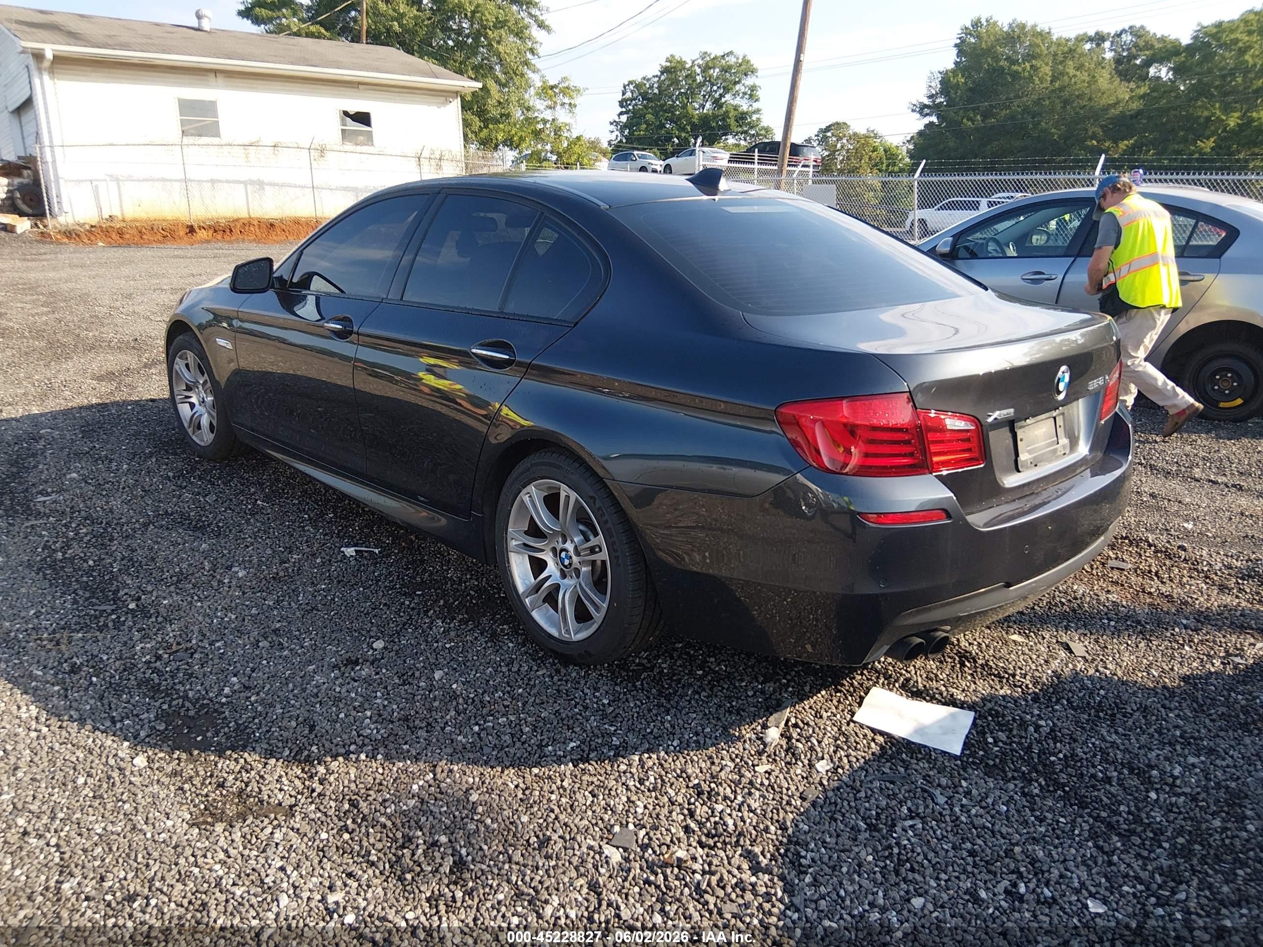 2013 Bmw 528i Xdrive Gray vin: WBAXH5C5XDDW16117