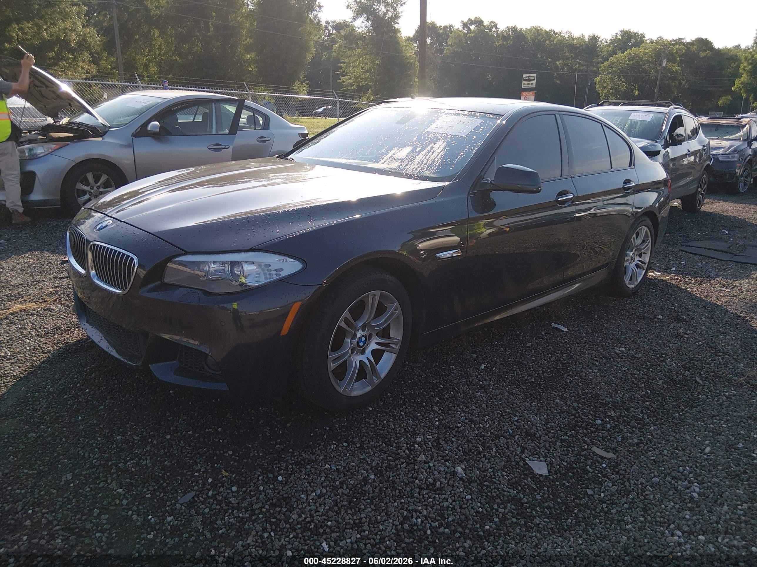 2013 Bmw 528i Xdrive Gray vin: WBAXH5C5XDDW16117