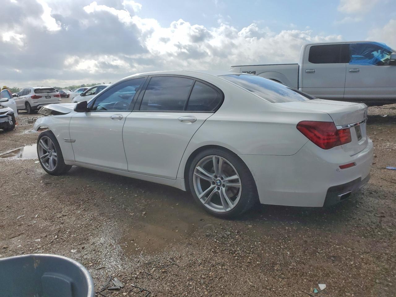 2014 Bmw 740 I White vin: WBAYA6C50ED144154