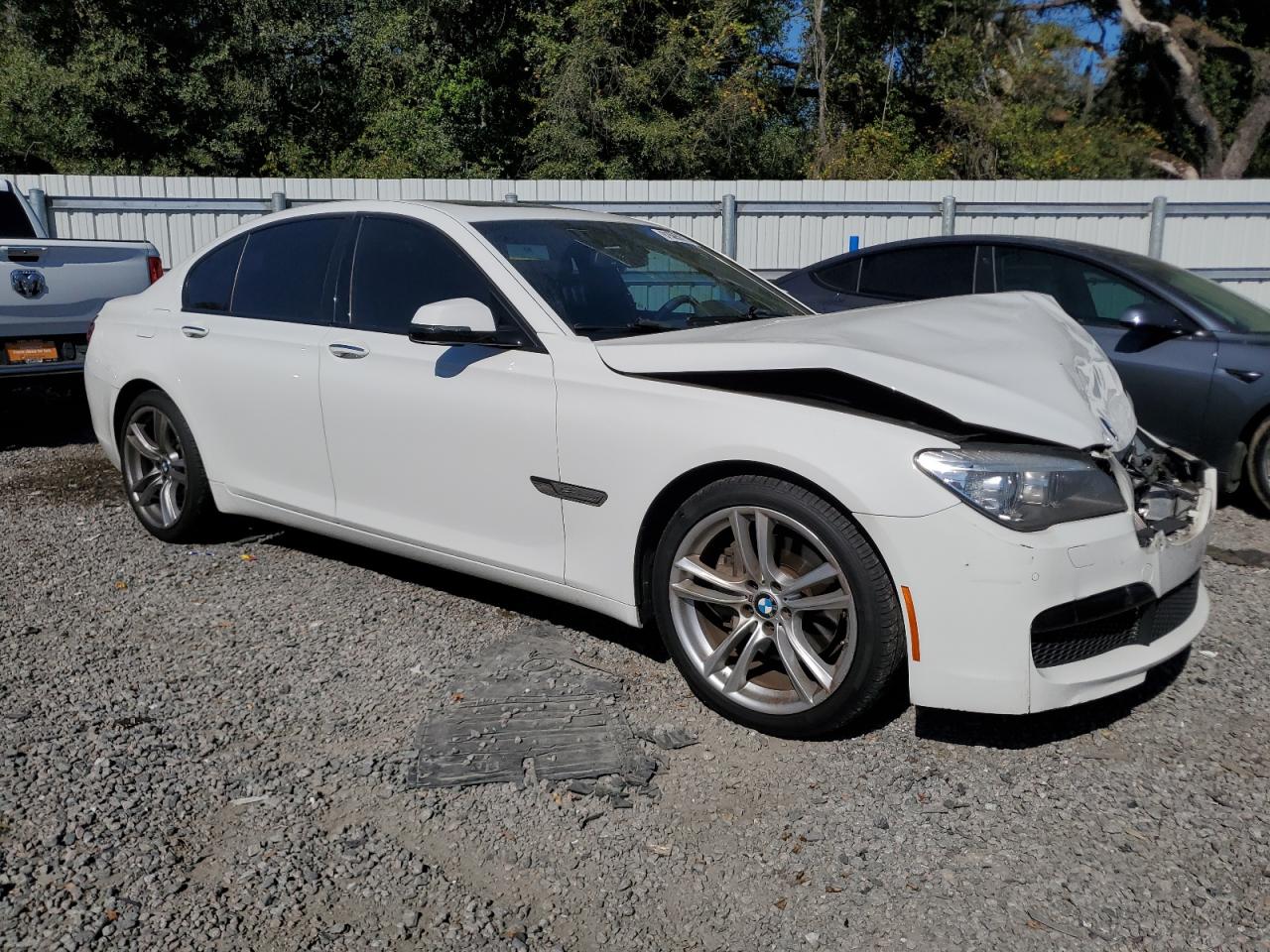 2014 Bmw 740 I White vin: WBAYA6C51ED144180