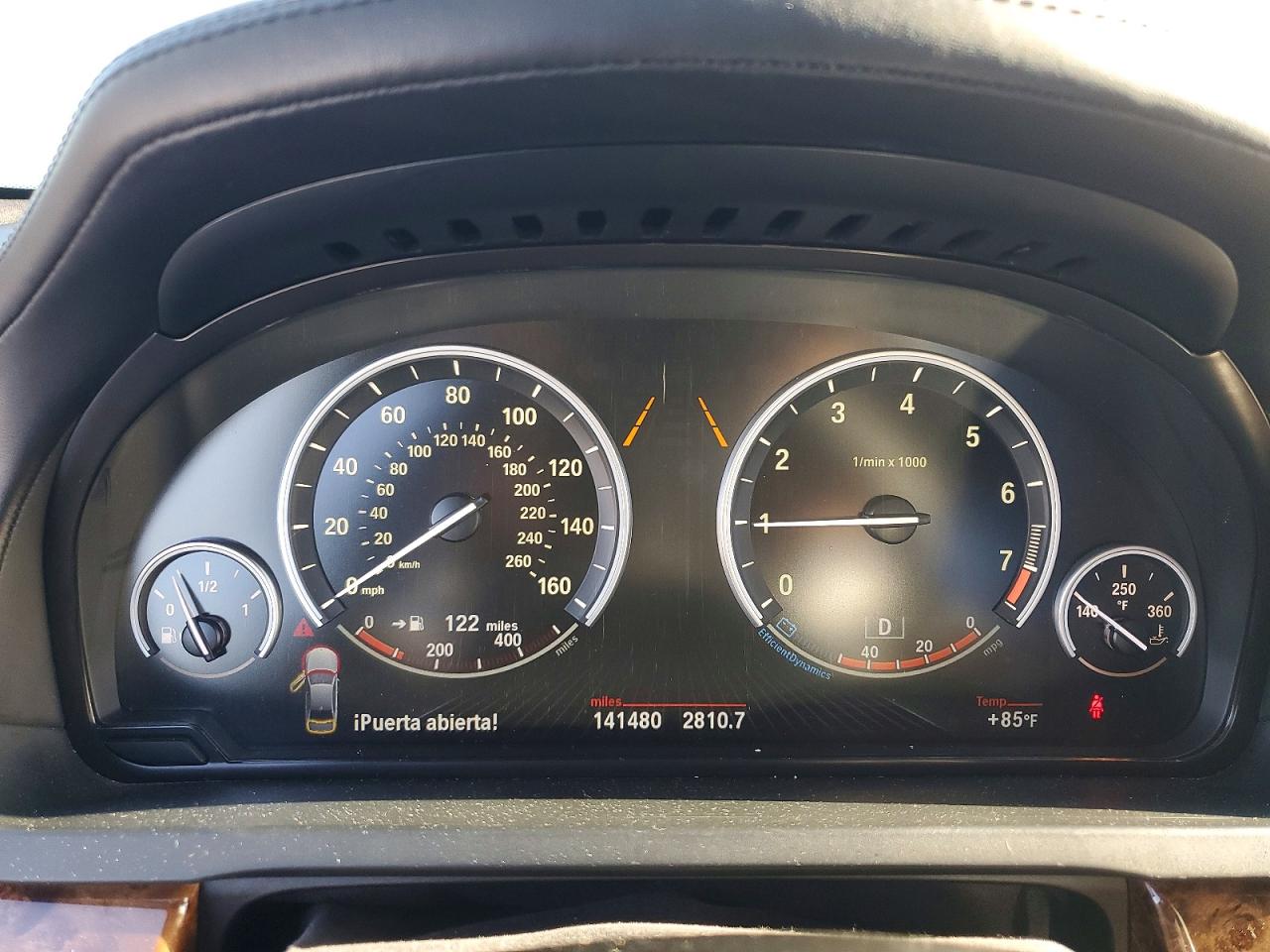 2013 Bmw 740 I Silver vin: WBAYA6C52DD143876