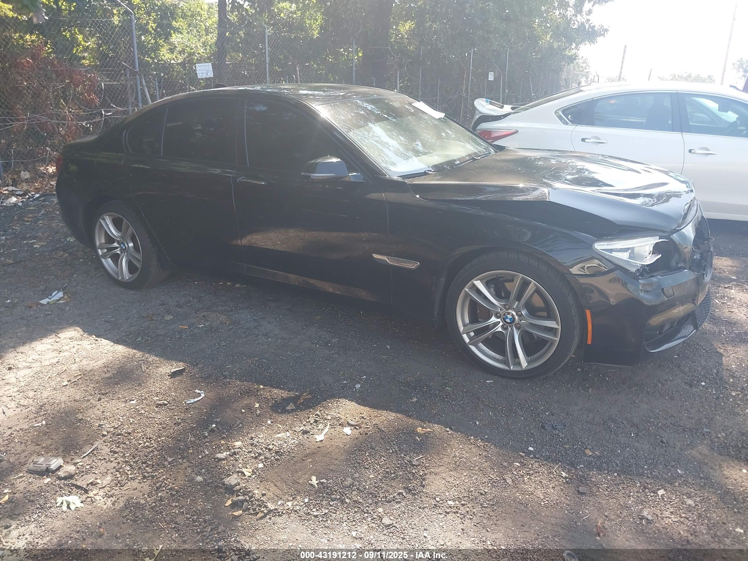 2014 Bmw 740i   Black vin: WBAYA6C52ED144477