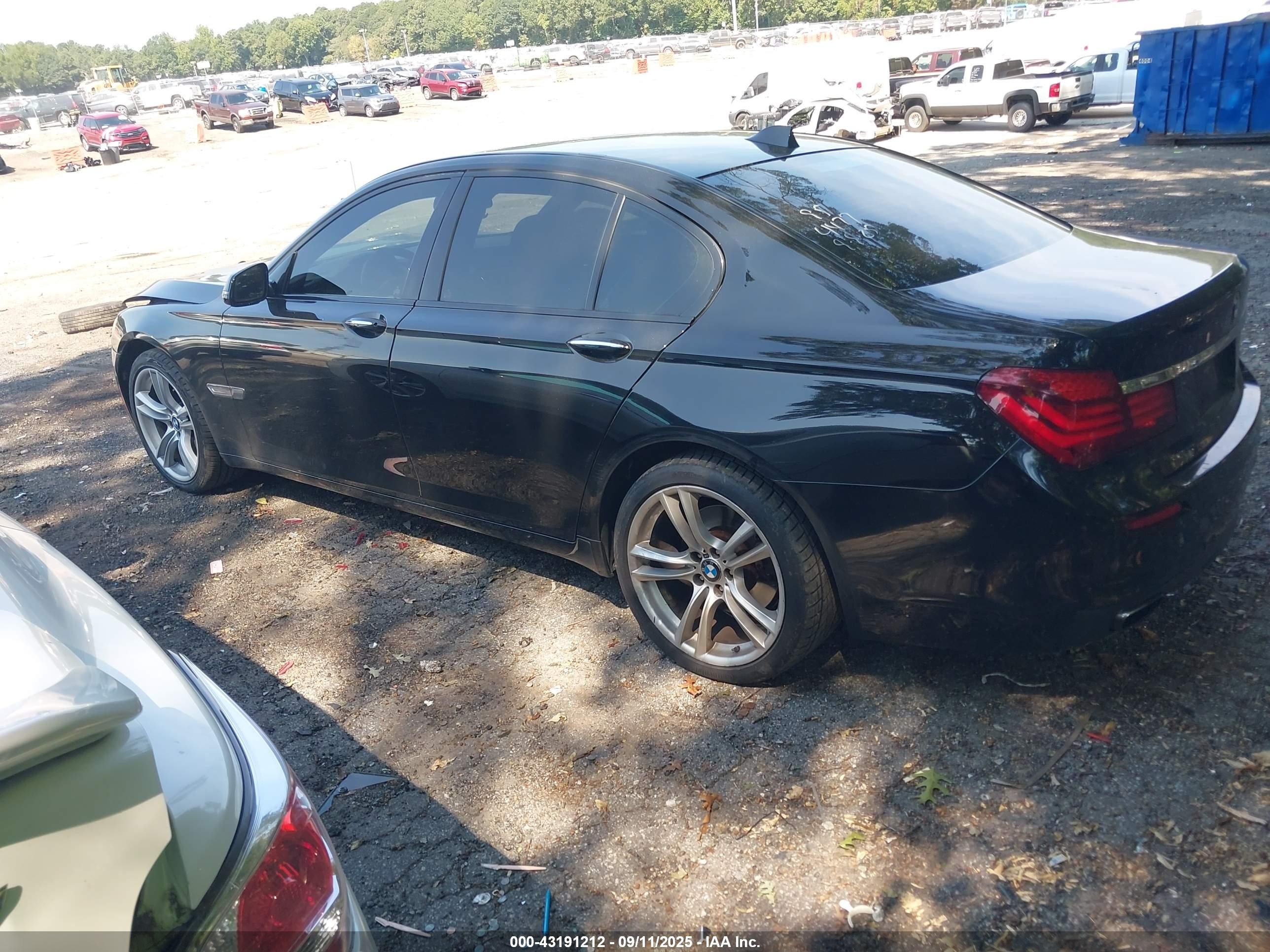 2014 Bmw 740i   Black vin: WBAYA6C52ED144477