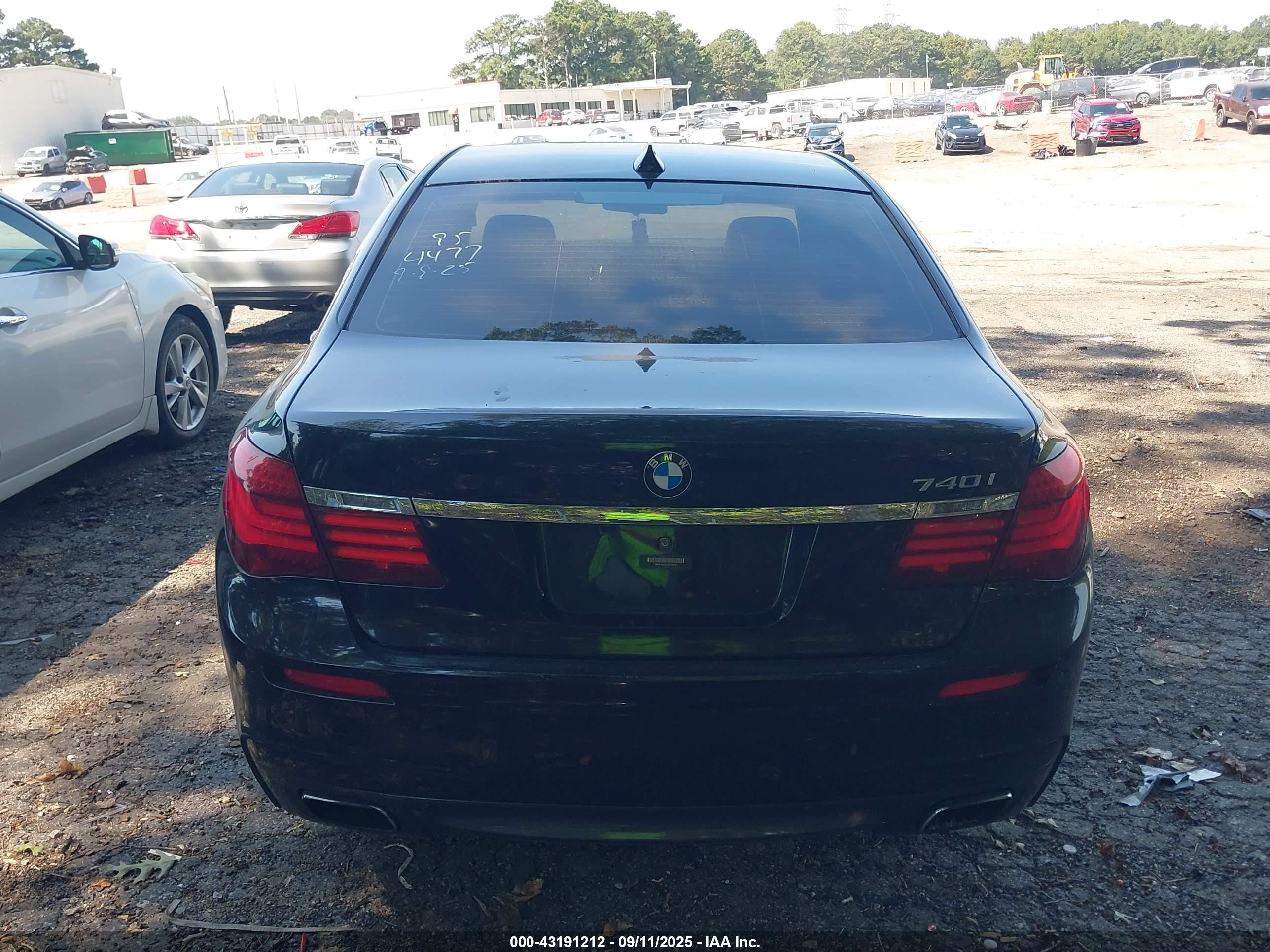 2014 Bmw 740i   Black vin: WBAYA6C52ED144477