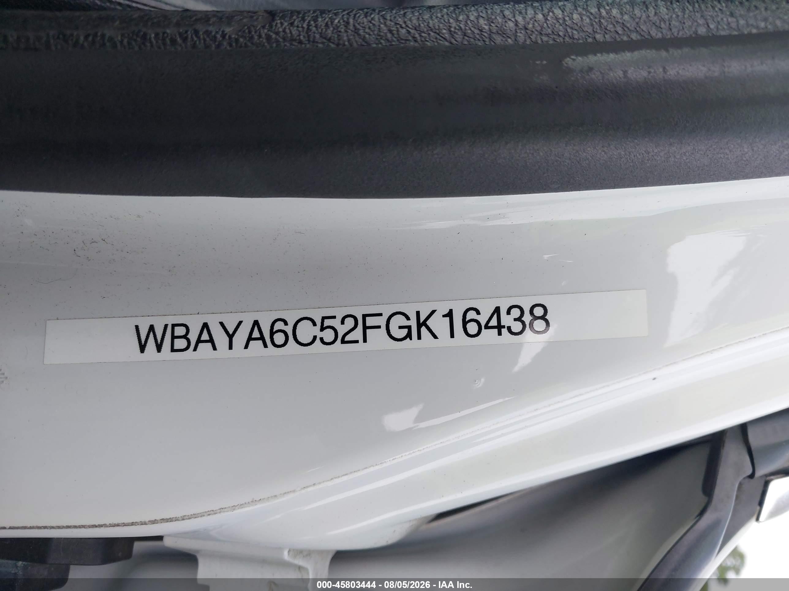 2015 Bmw 740i White vin: WBAYA6C52FGK16438