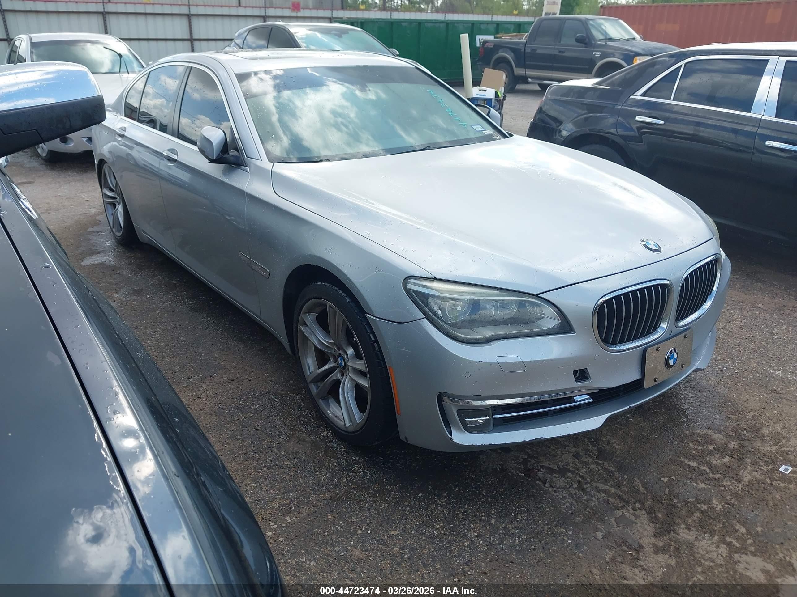 2013 Bmw 740i   Silver vin: WBAYA6C53DC995059