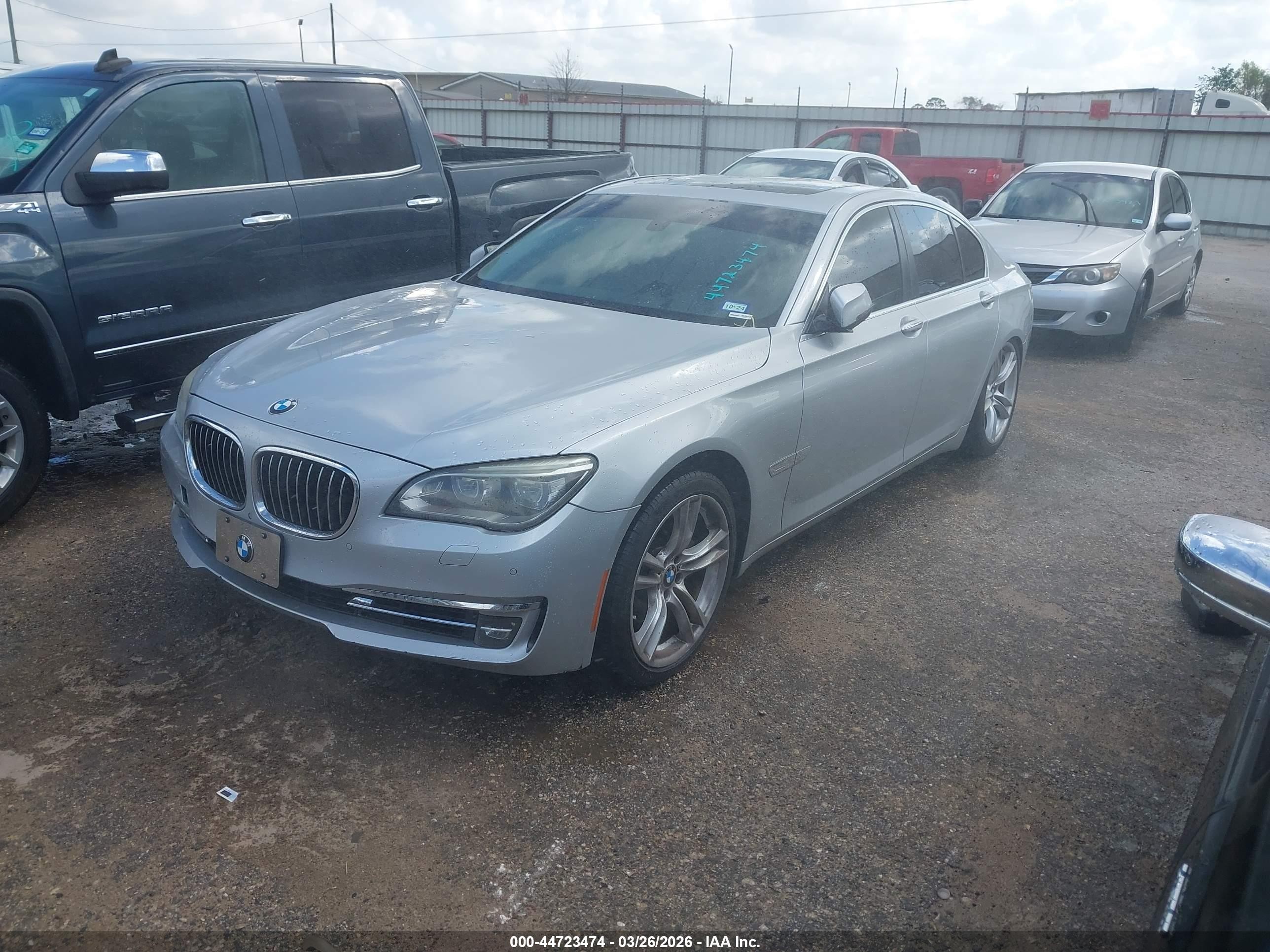 2013 Bmw 740i   Silver vin: WBAYA6C53DC995059