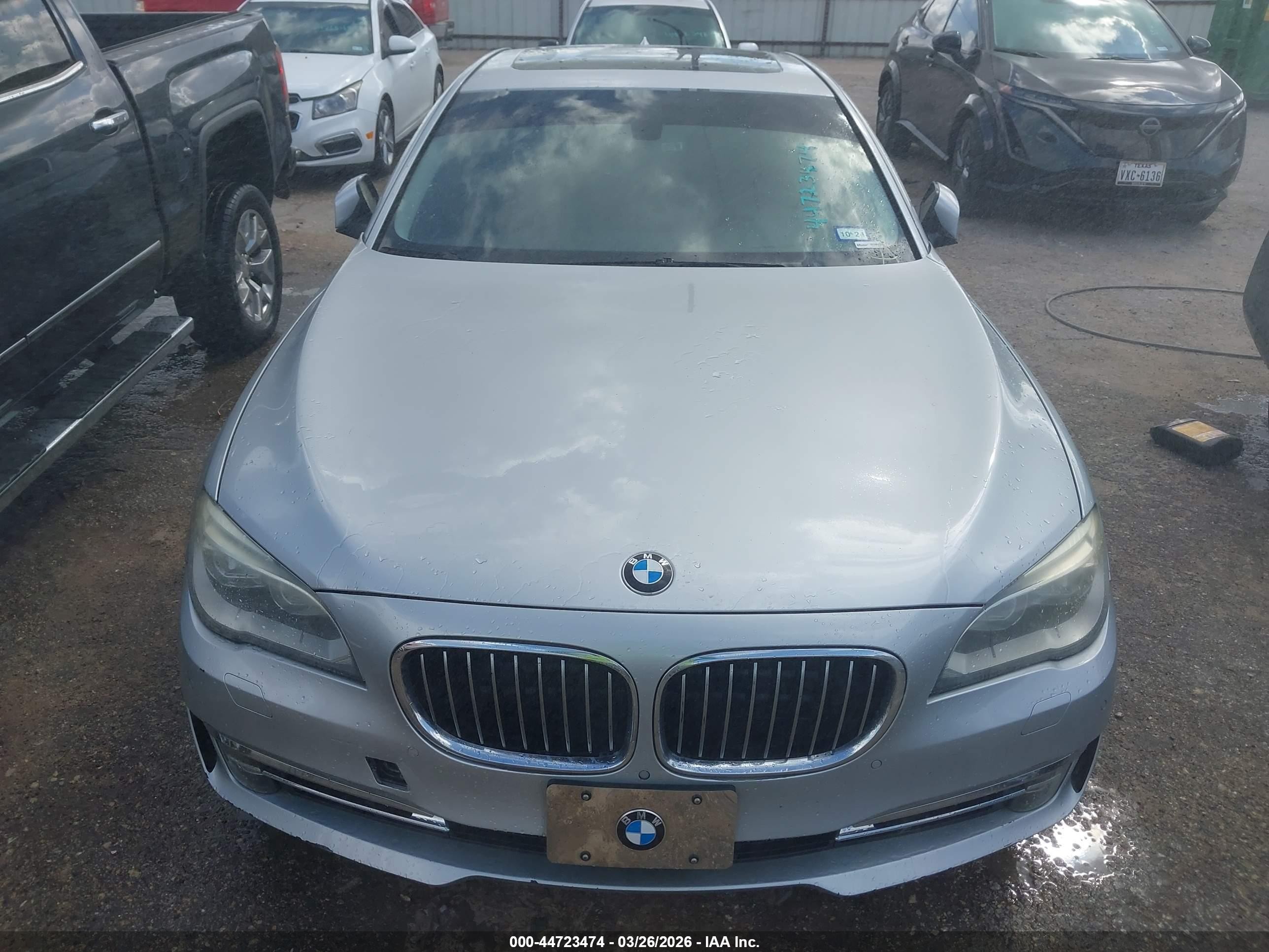 2013 Bmw 740i   Silver vin: WBAYA6C53DC995059