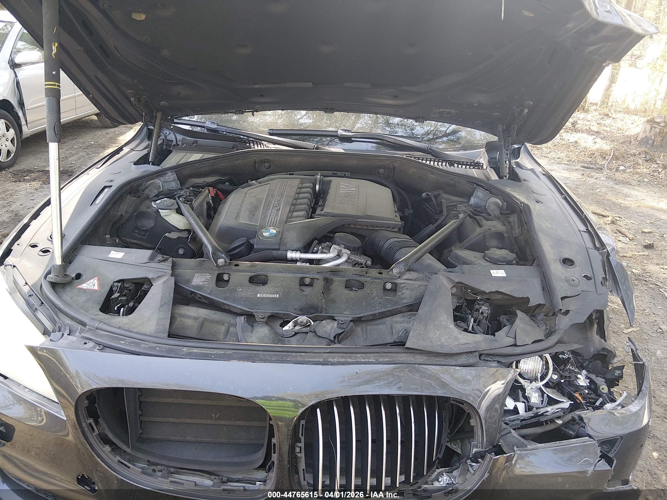 2013 Bmw 740i   Black vin: WBAYA6C54DD143376