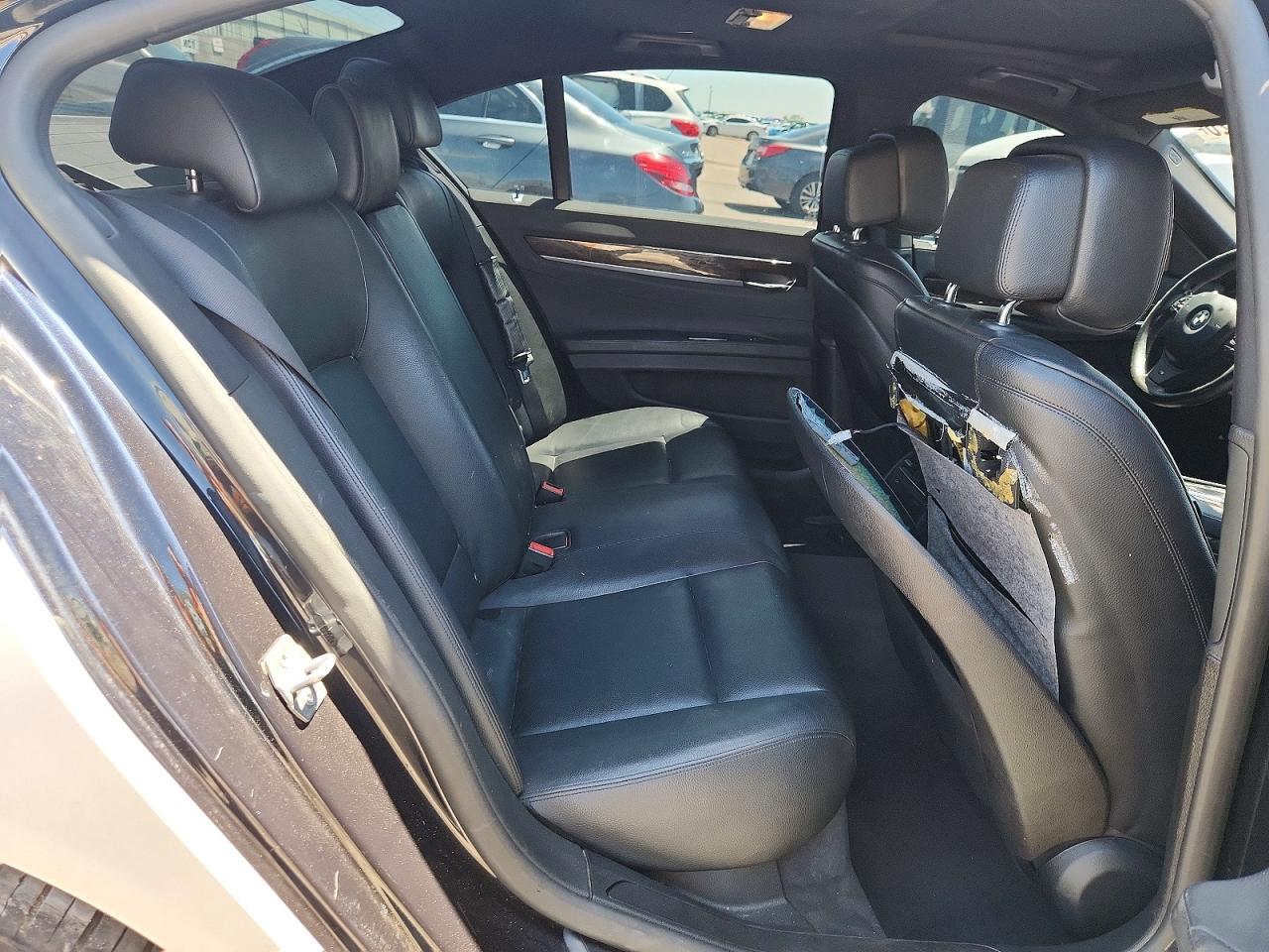 2013 Bmw 740 I White vin: WBAYA6C54DD143622