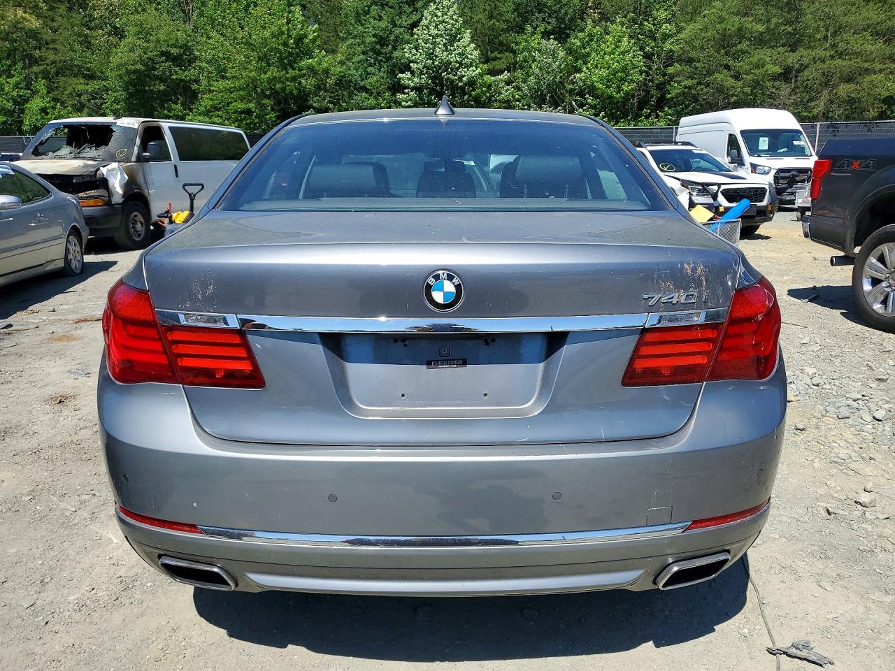 2014 Bmw 740 I Gray vin: WBAYA6C54ED144335