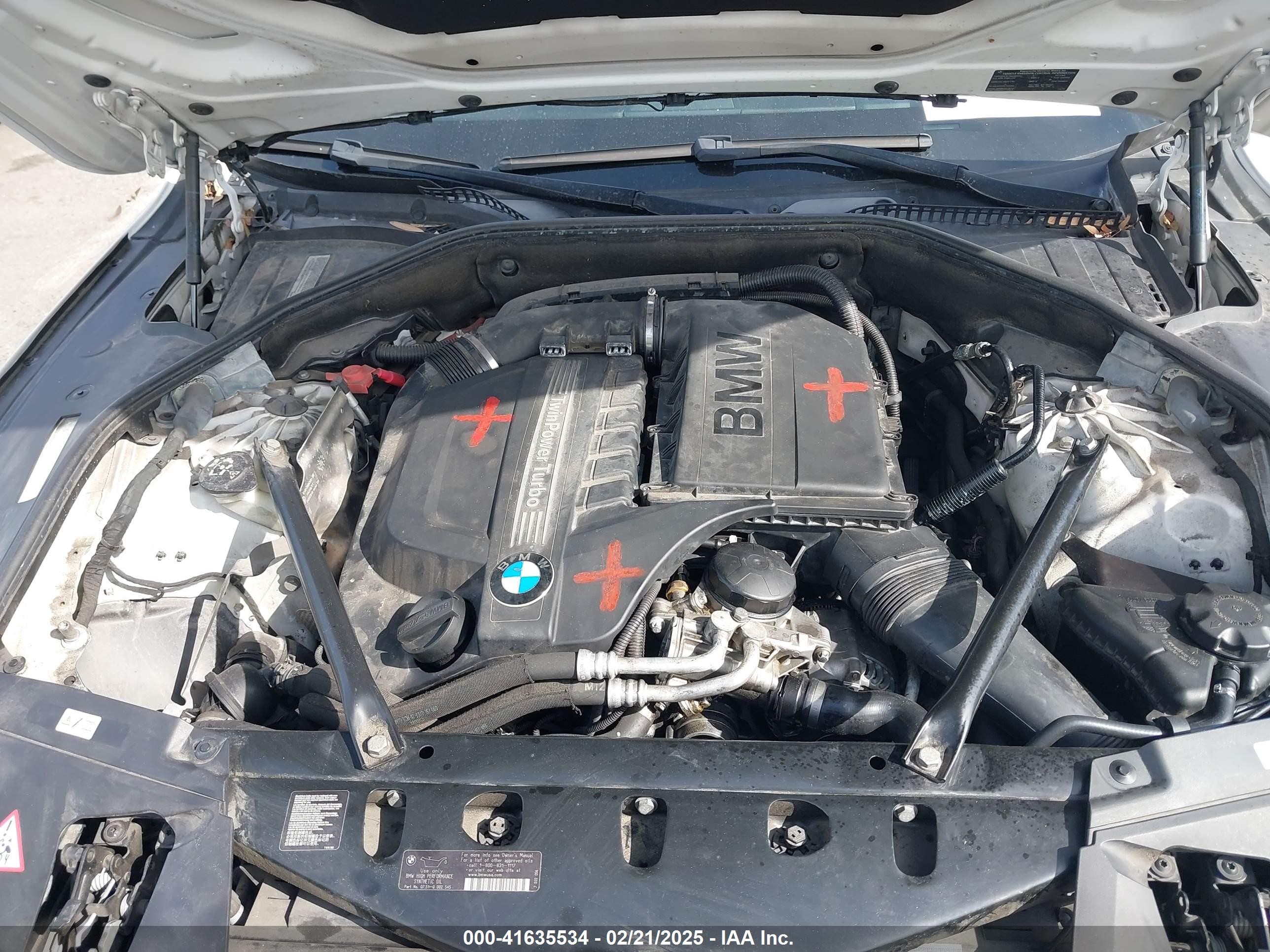 2013 Bmw 740i   Белый vin: WBAYA6C55DC994964