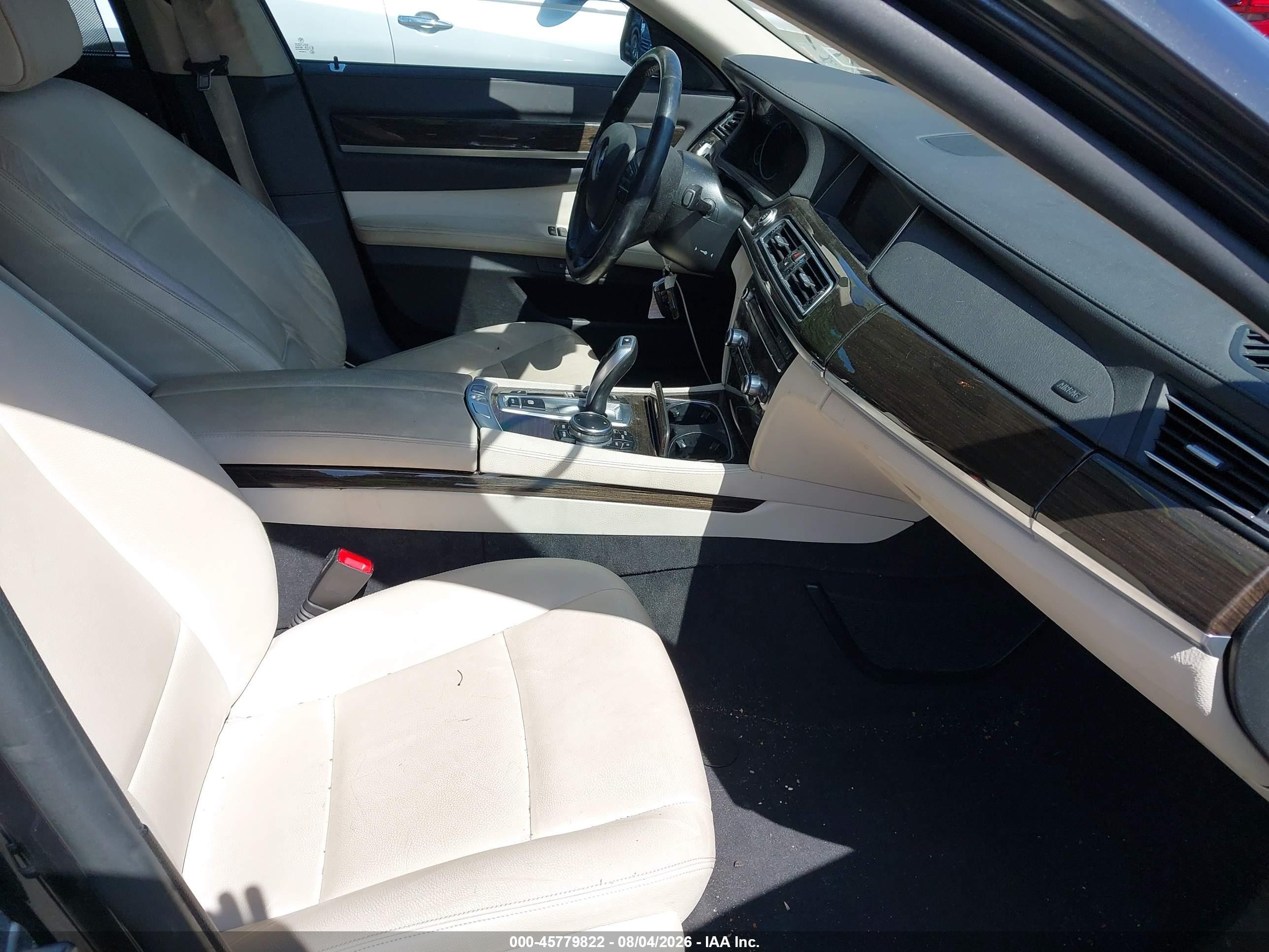 2015 Bmw 740i   Gray vin: WBAYA6C55FGK16479