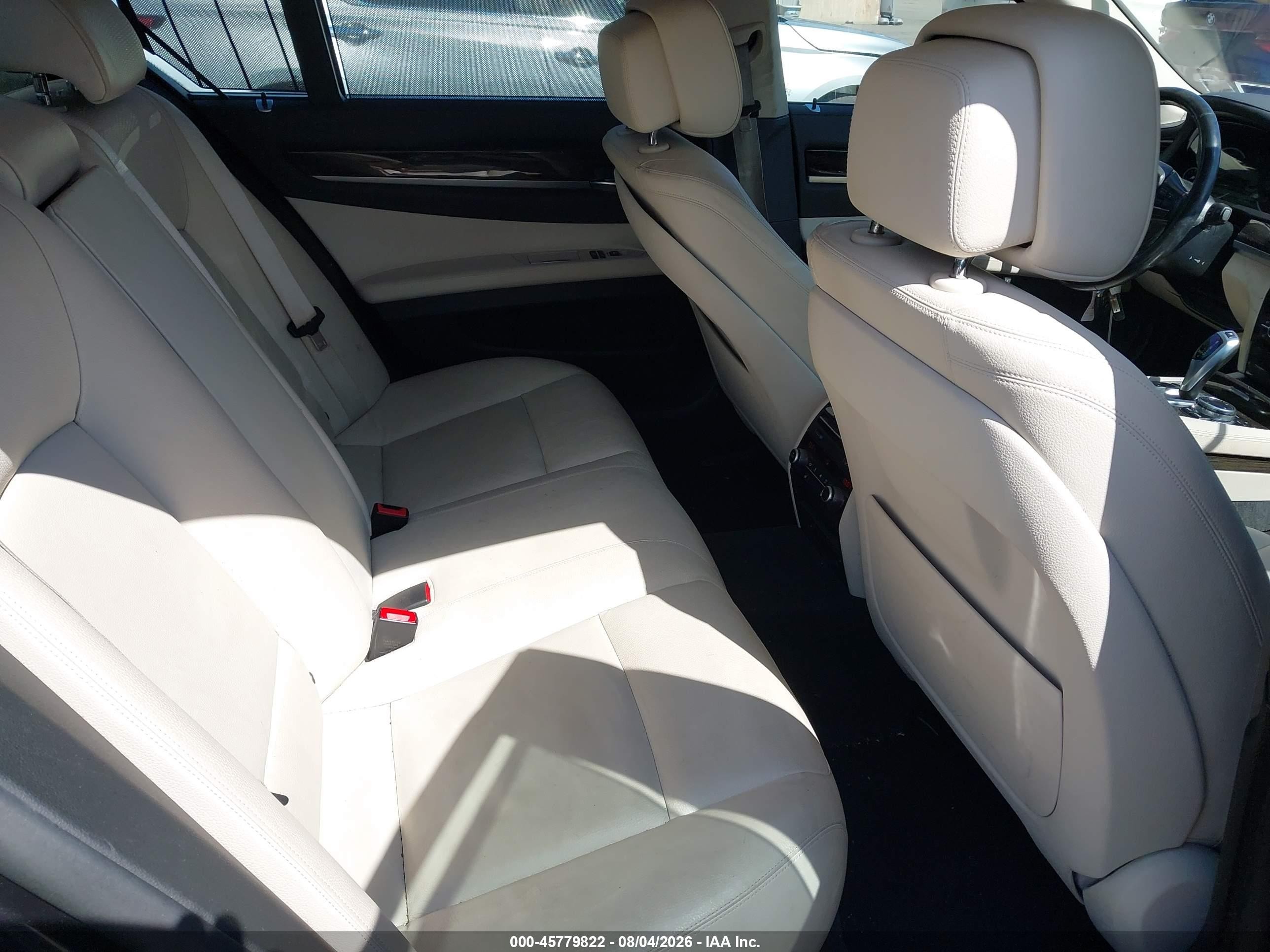 2015 Bmw 740i   Gray vin: WBAYA6C55FGK16479