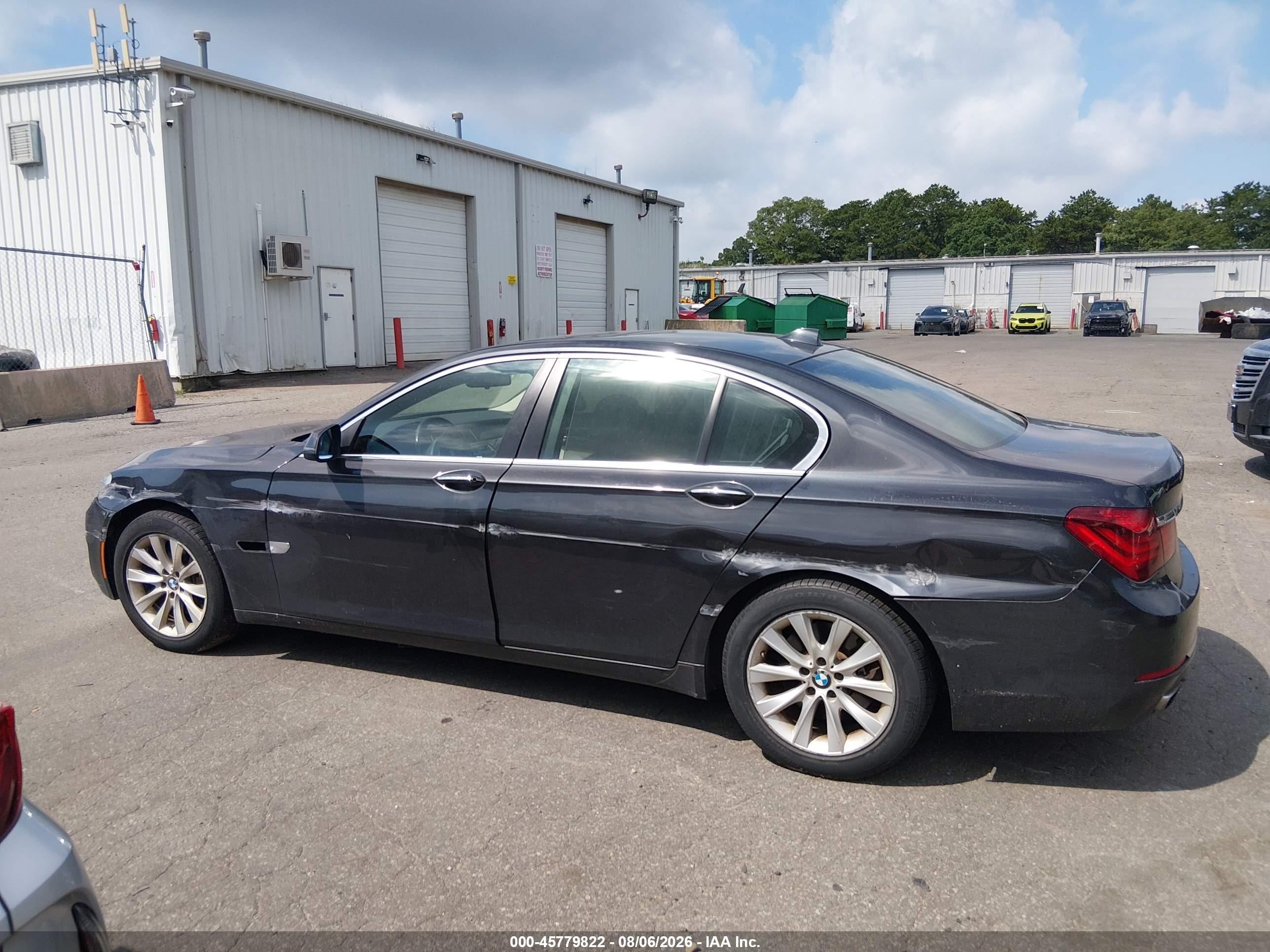 2015 Bmw 740i   Gray vin: WBAYA6C55FGK16479