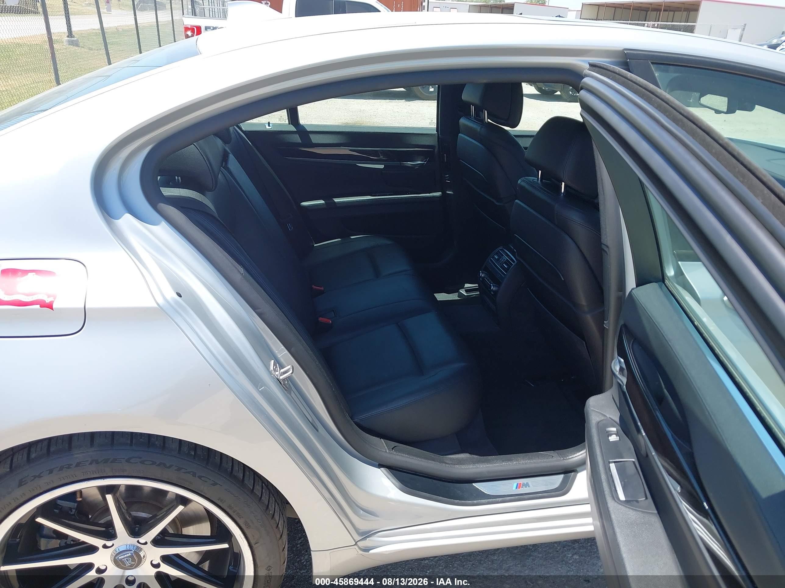 2013 Bmw 740i   Silver vin: WBAYA6C57DD143789