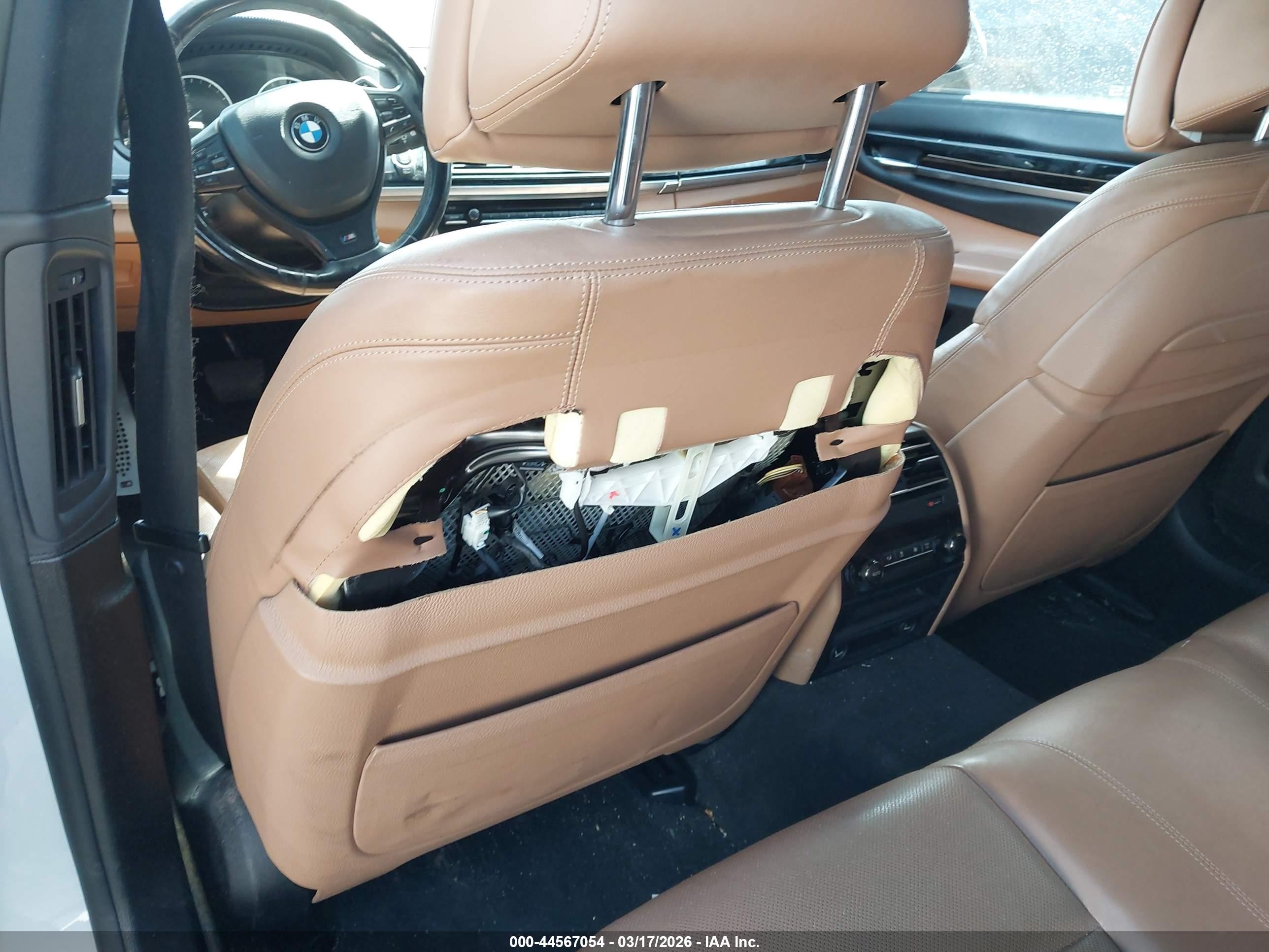 2013 Bmw 740i   White vin: WBAYA6C59DC995311