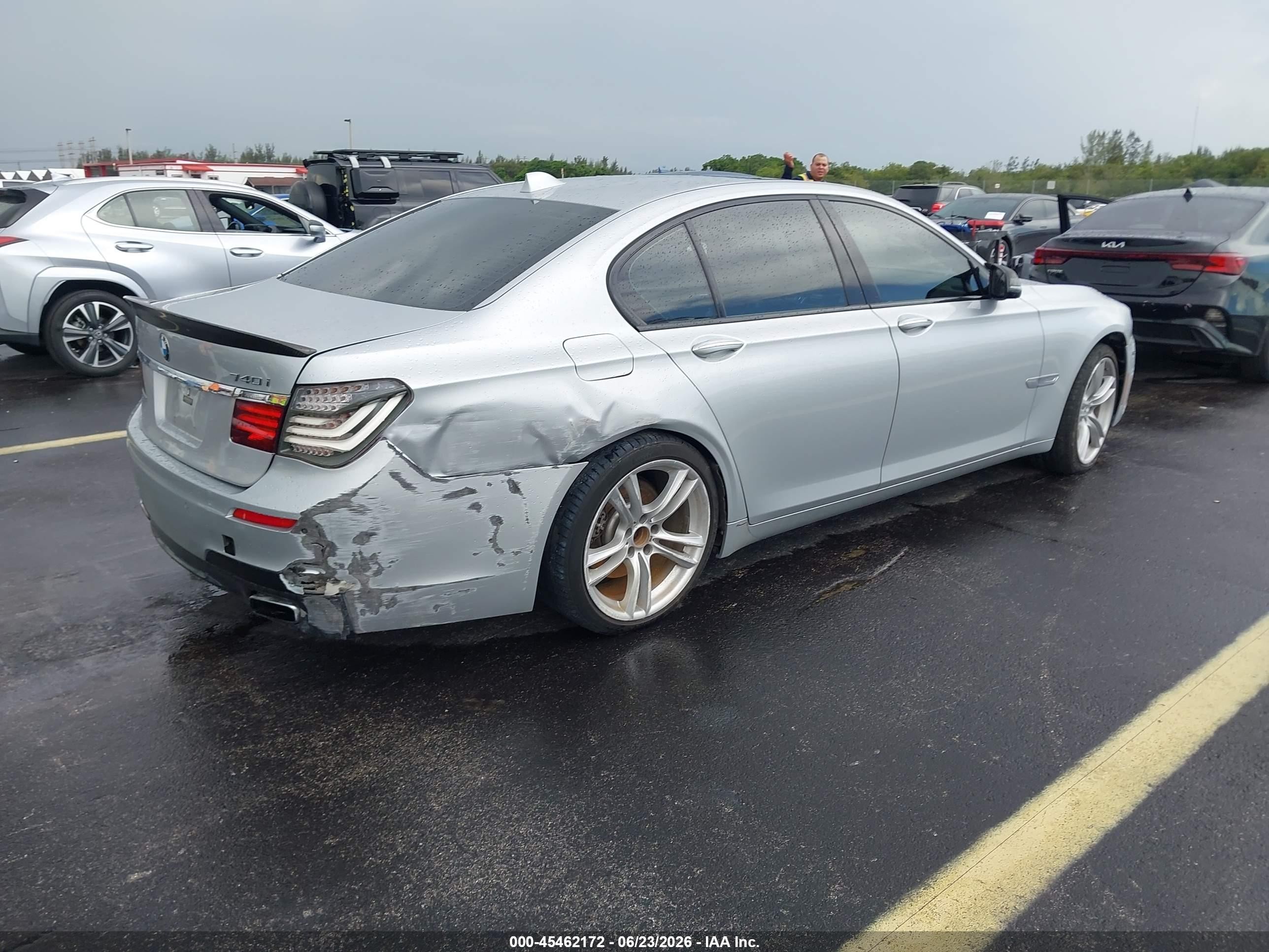 2015 Bmw 740i Gray vin: WBAYA6C5XFD826928