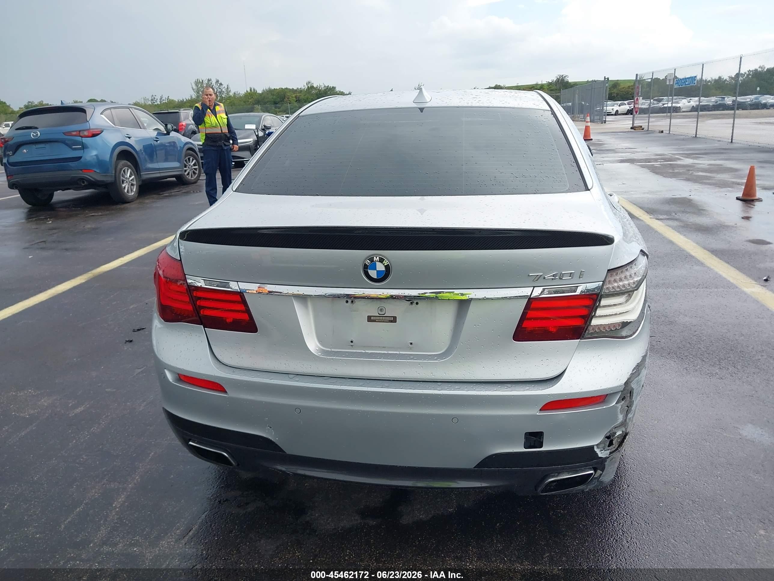 2015 Bmw 740i Gray vin: WBAYA6C5XFD826928