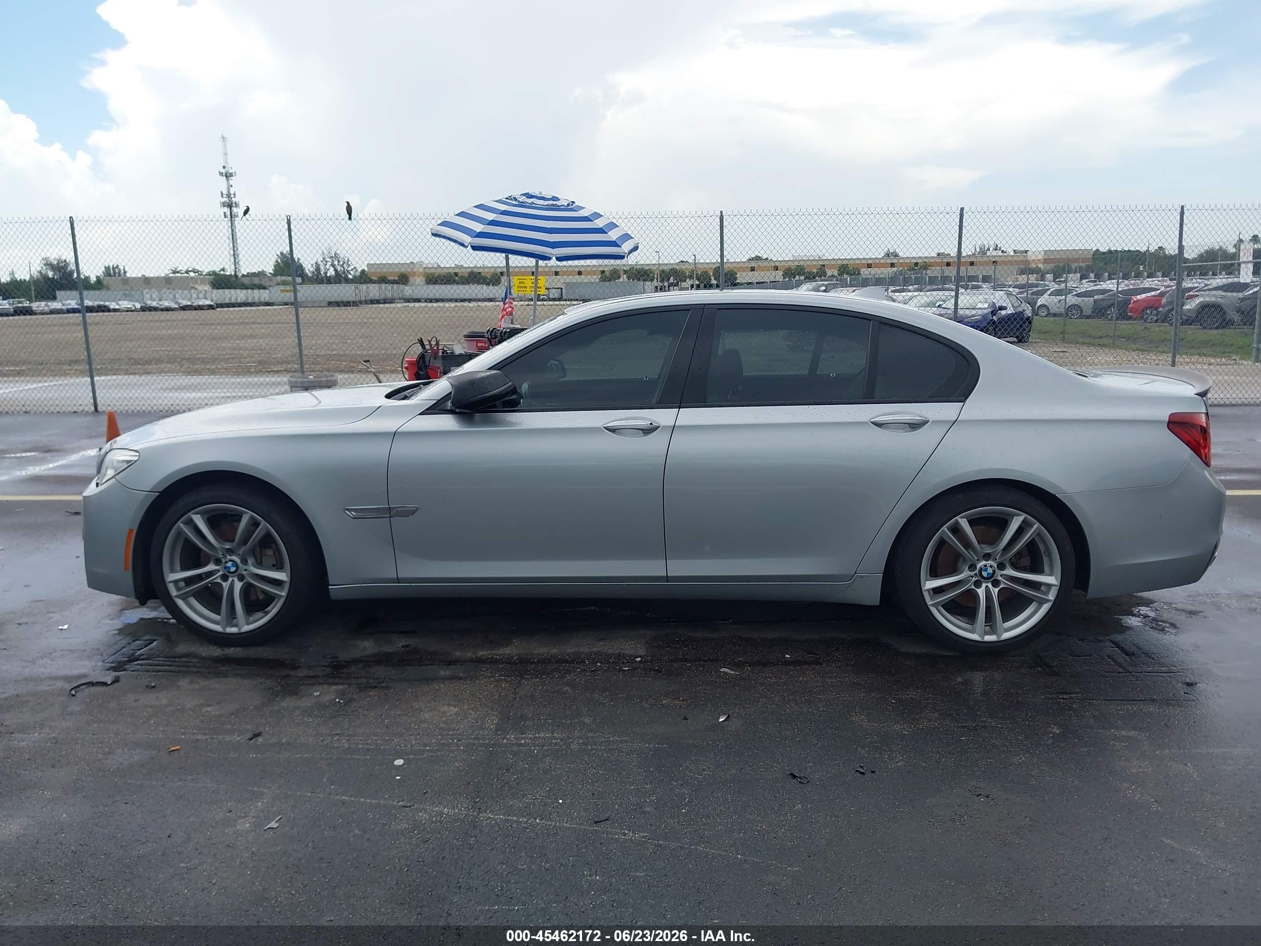 2015 Bmw 740i Gray vin: WBAYA6C5XFD826928