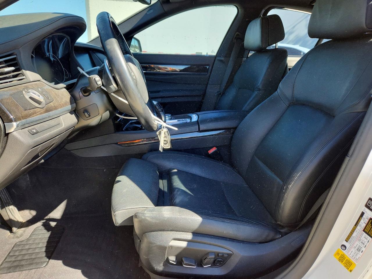 2015 Bmw 740 I White vin: WBAYA6C5XFD826959