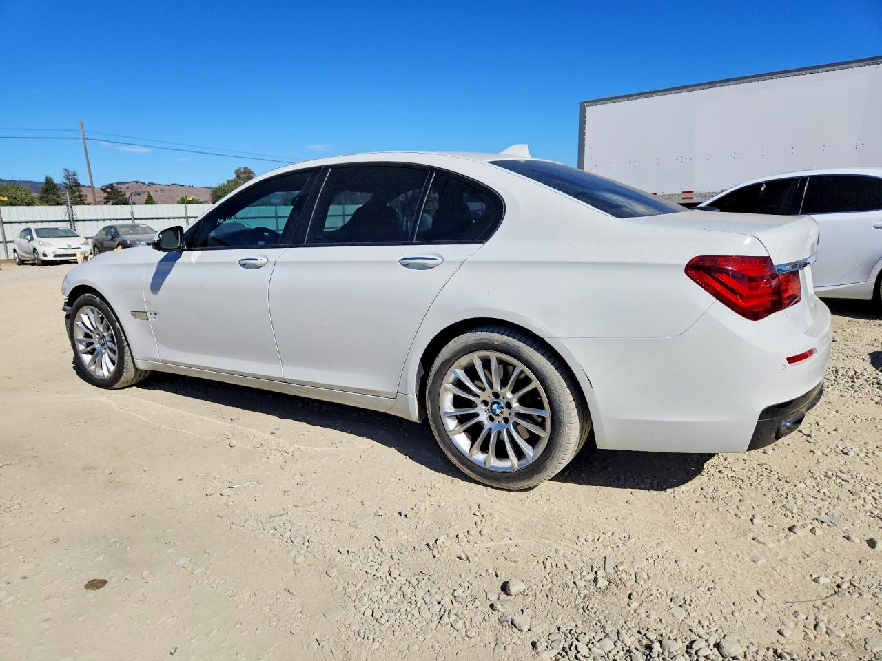 2015 Bmw 740 I White vin: WBAYA6C5XFD826959