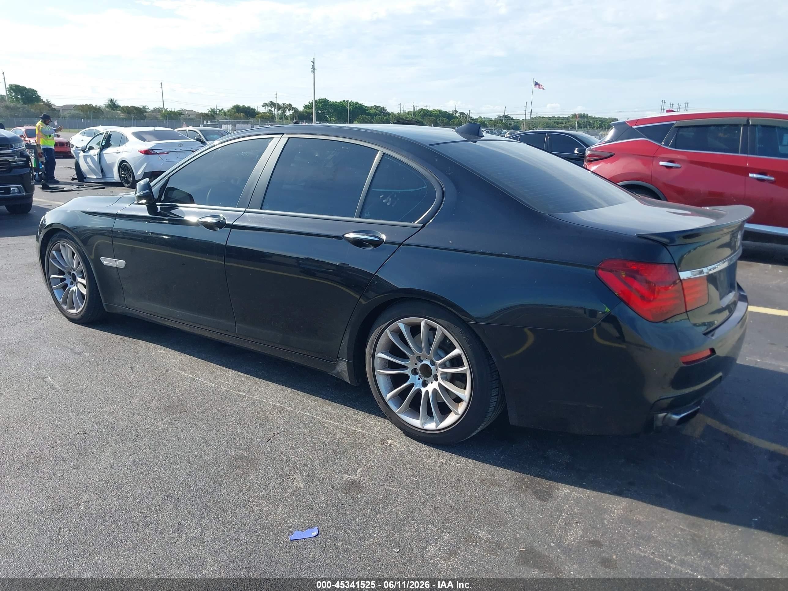 2015 Bmw 740i   Black vin: WBAYA6C5XFD827089