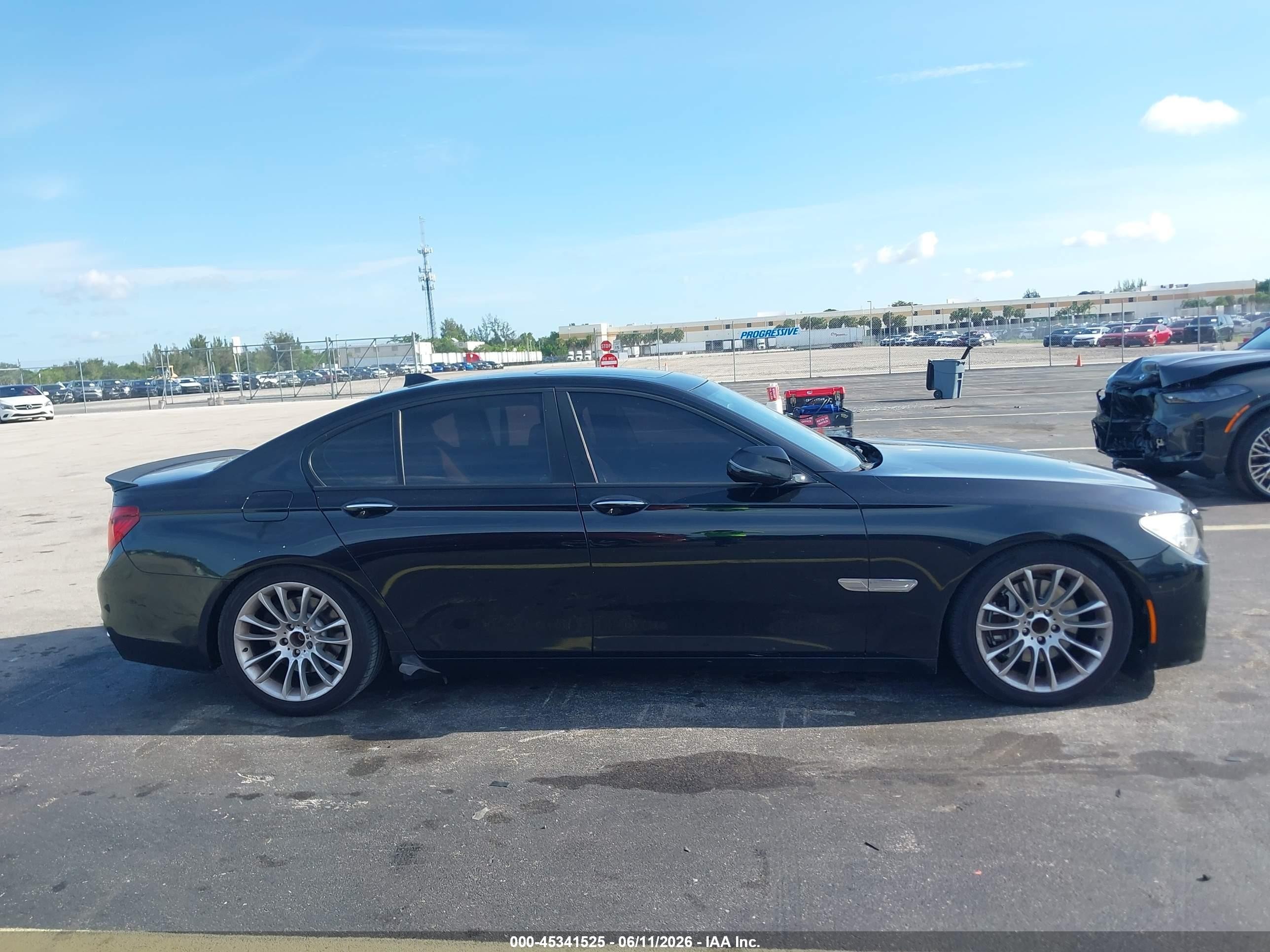 2015 Bmw 740i   Black vin: WBAYA6C5XFD827089