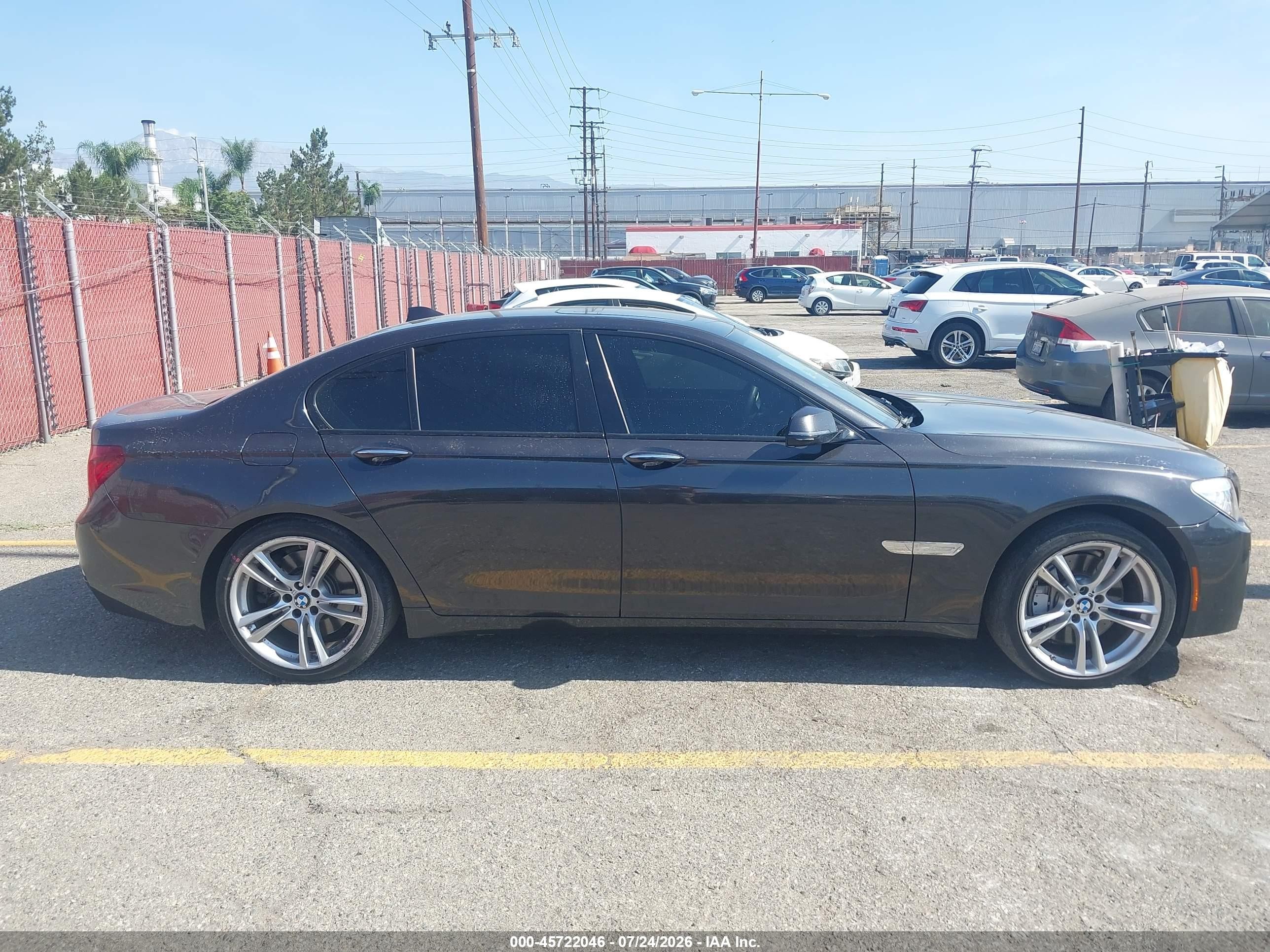 2014 Bmw 750i   Black vin: WBAYA8C50ED824986