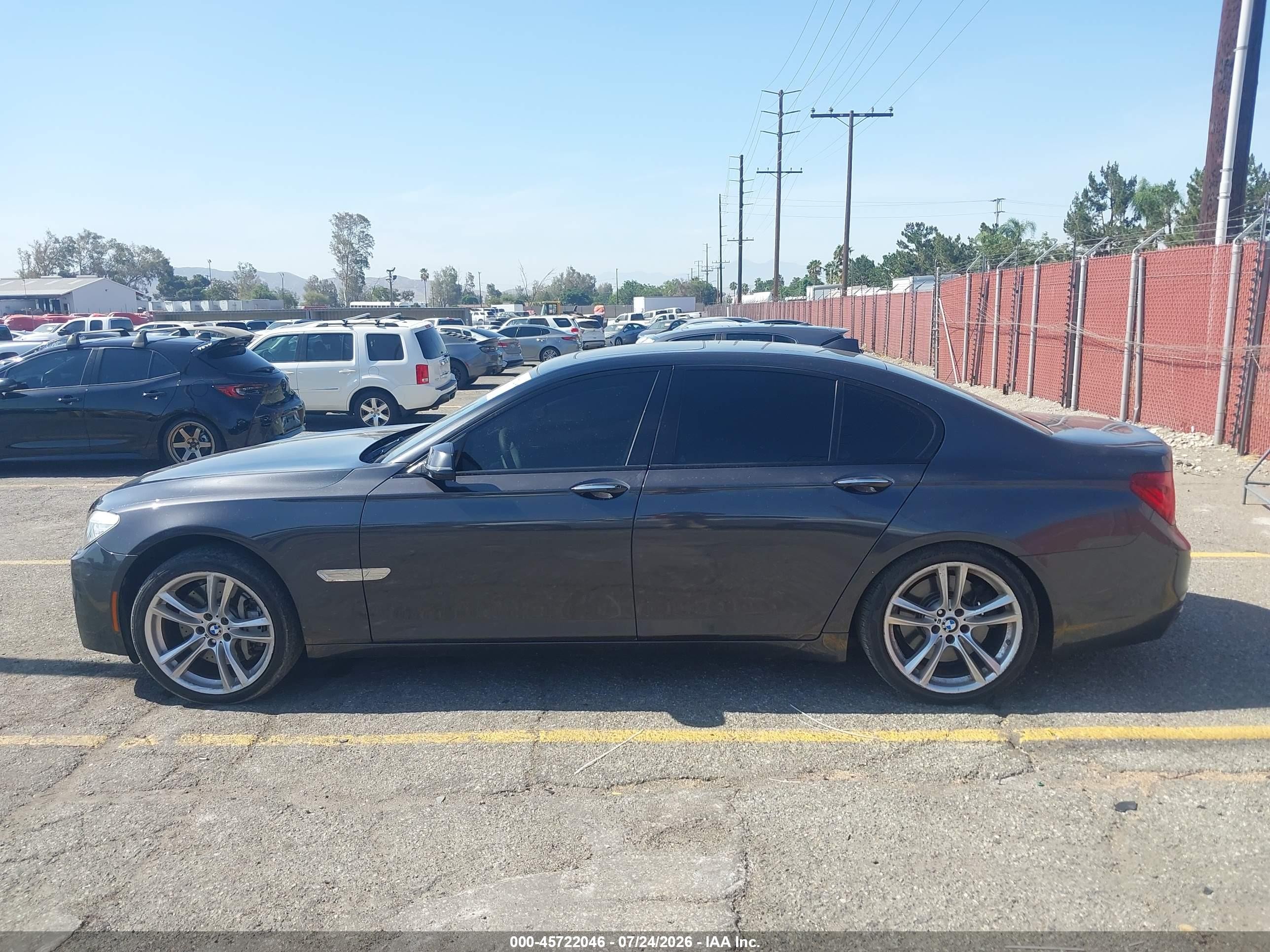 2014 Bmw 750i   Black vin: WBAYA8C50ED824986