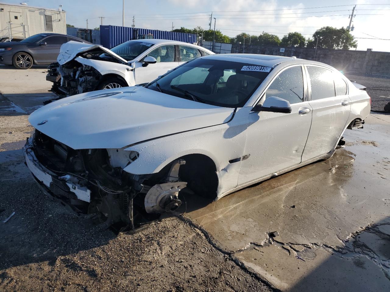 2013 Bmw 750 I White vin: WBAYA8C51DC996867