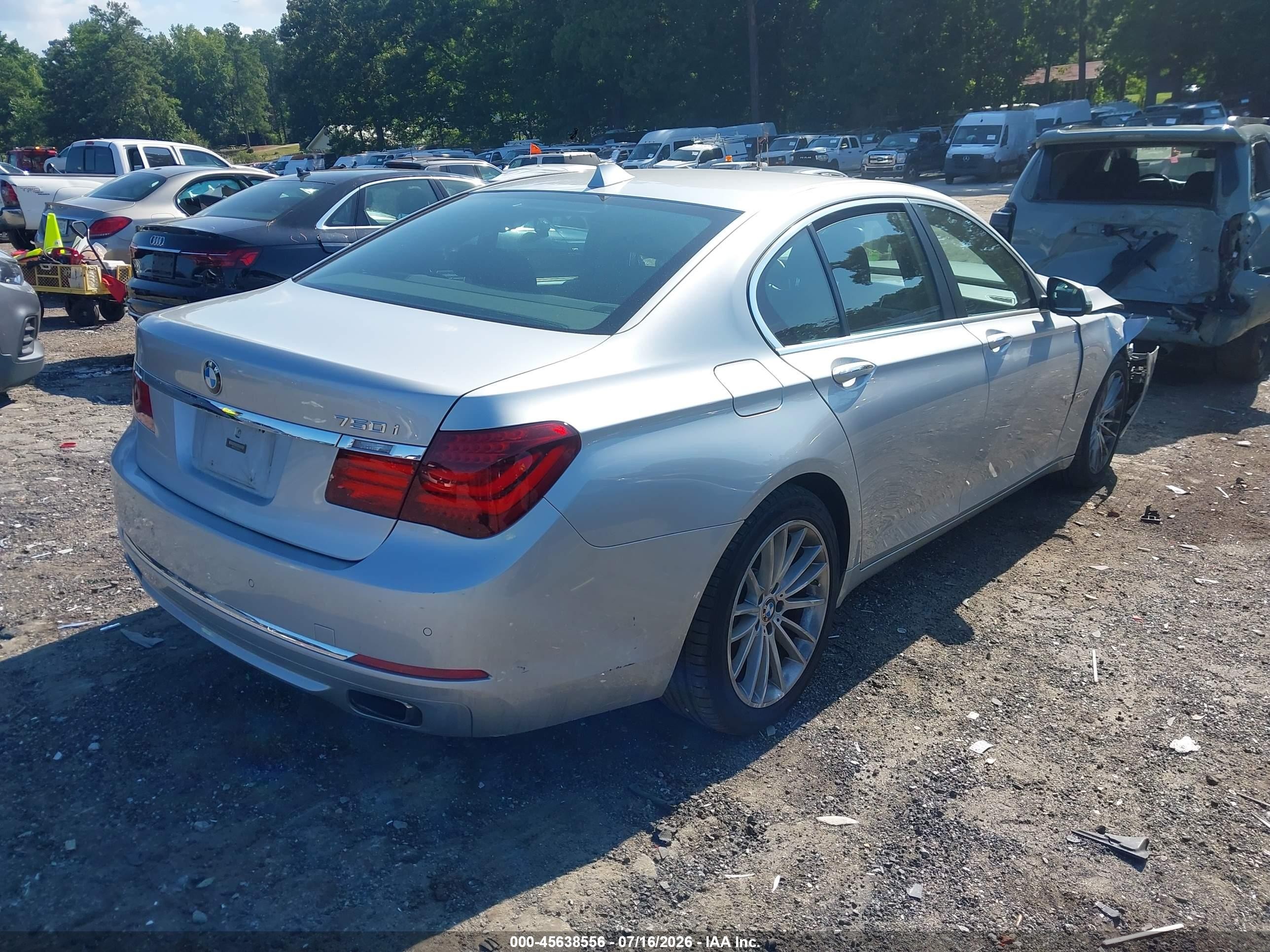 2014 Bmw 750i   Silver vin: WBAYA8C51ED825337