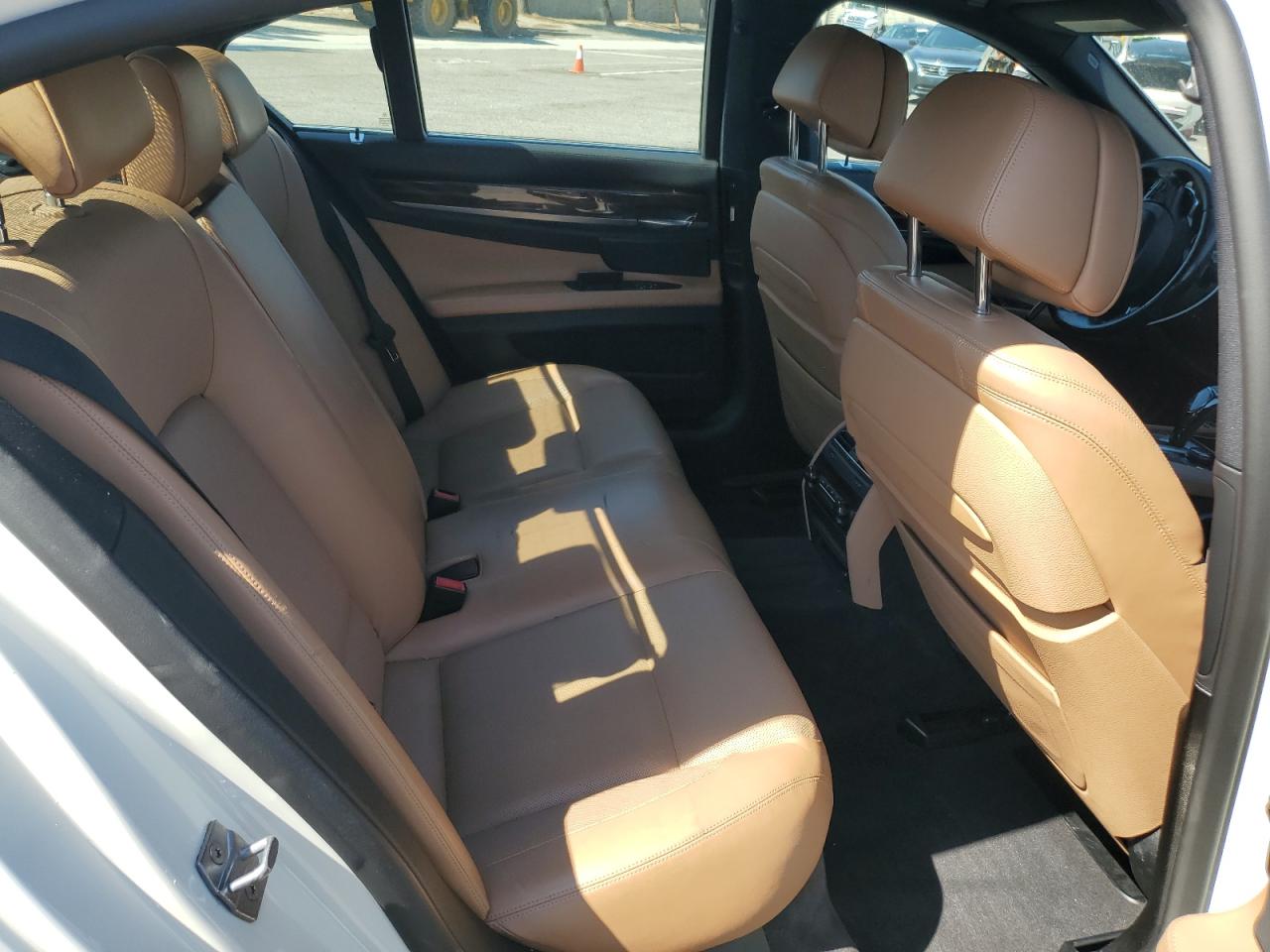 2013 Bmw 750 I White vin: WBAYA8C52DD227658