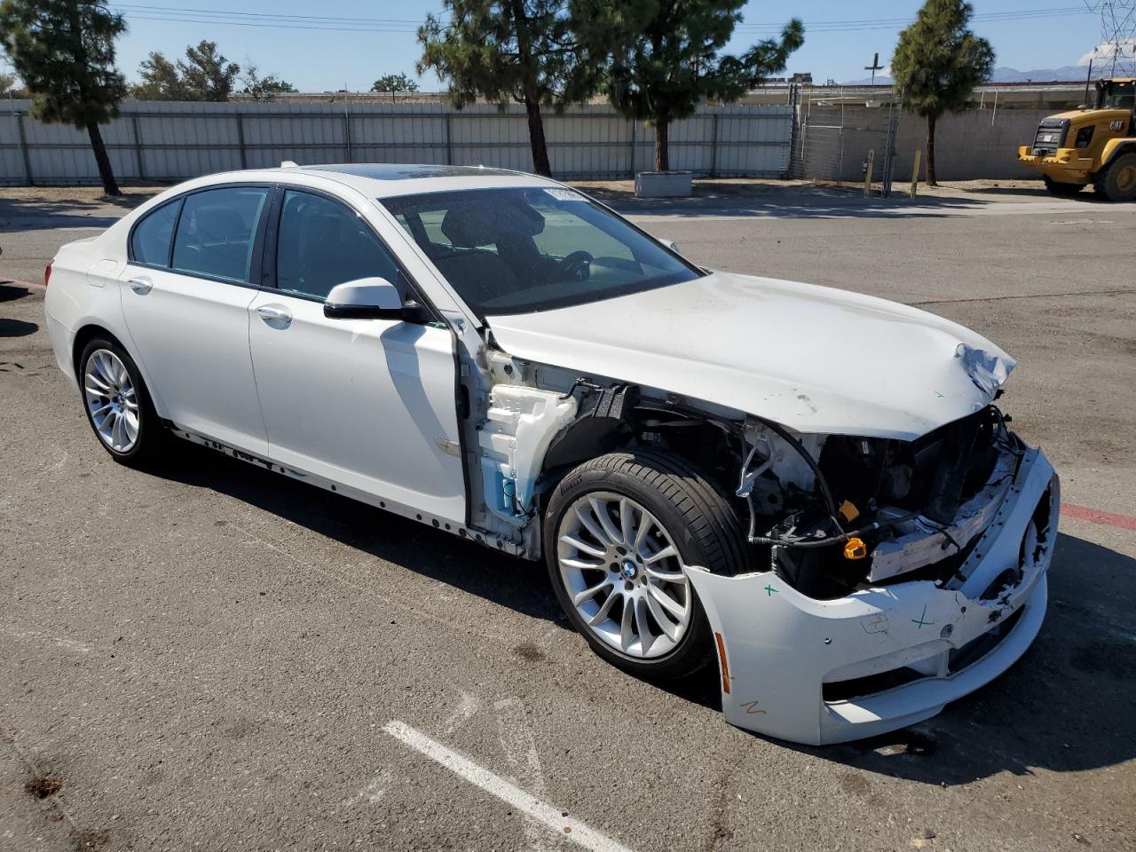 2013 Bmw 750 I White vin: WBAYA8C52DD227658